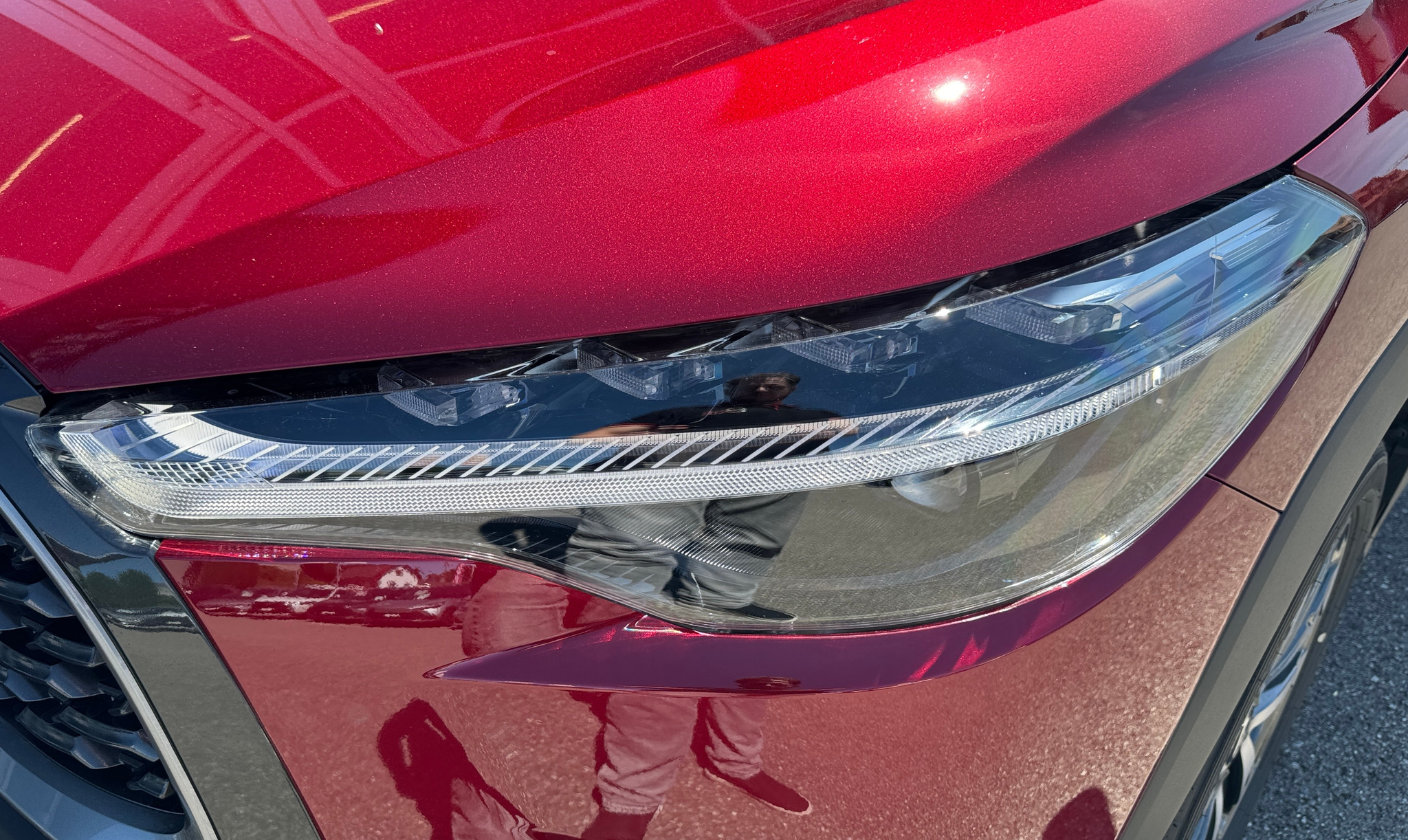 listing desktop thumbnail image 3