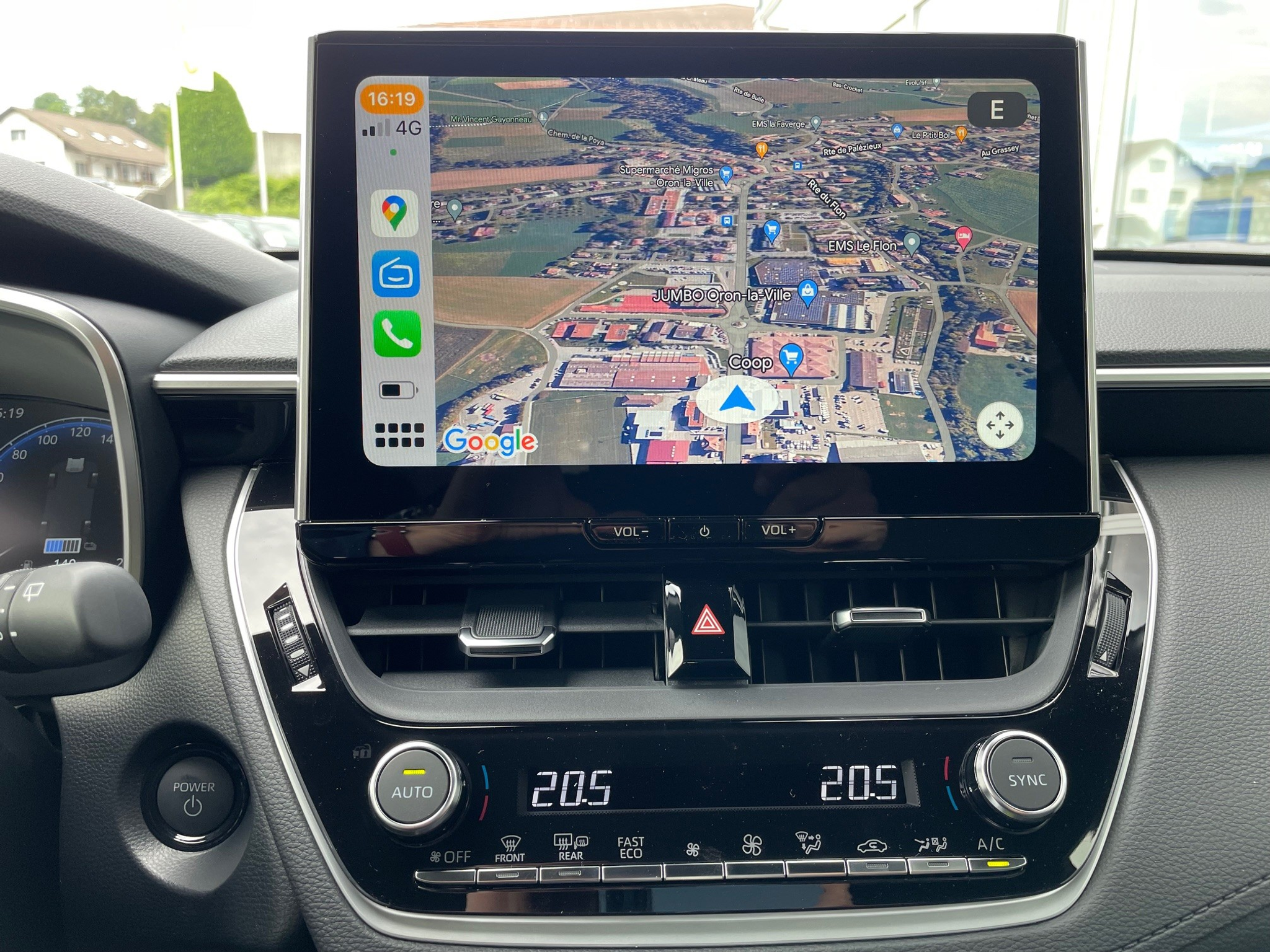 listing desktop thumbnail image 23