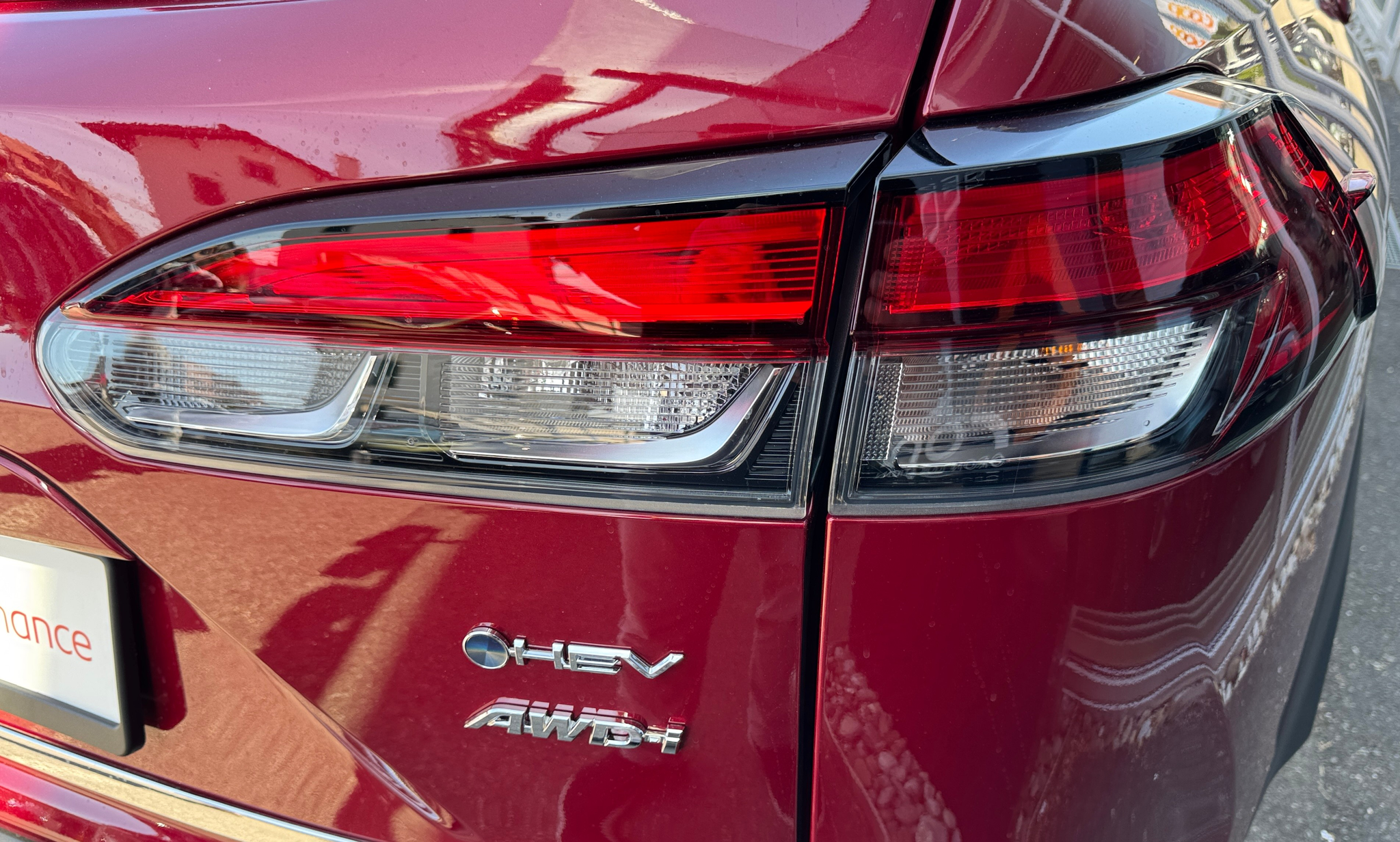 listing desktop thumbnail image 9