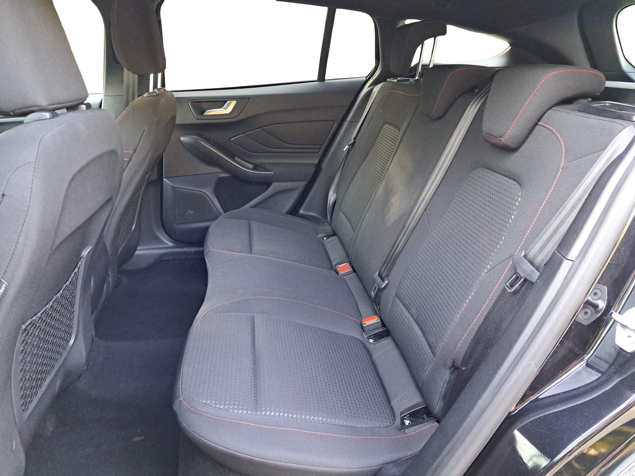 listing desktop thumbnail image 7