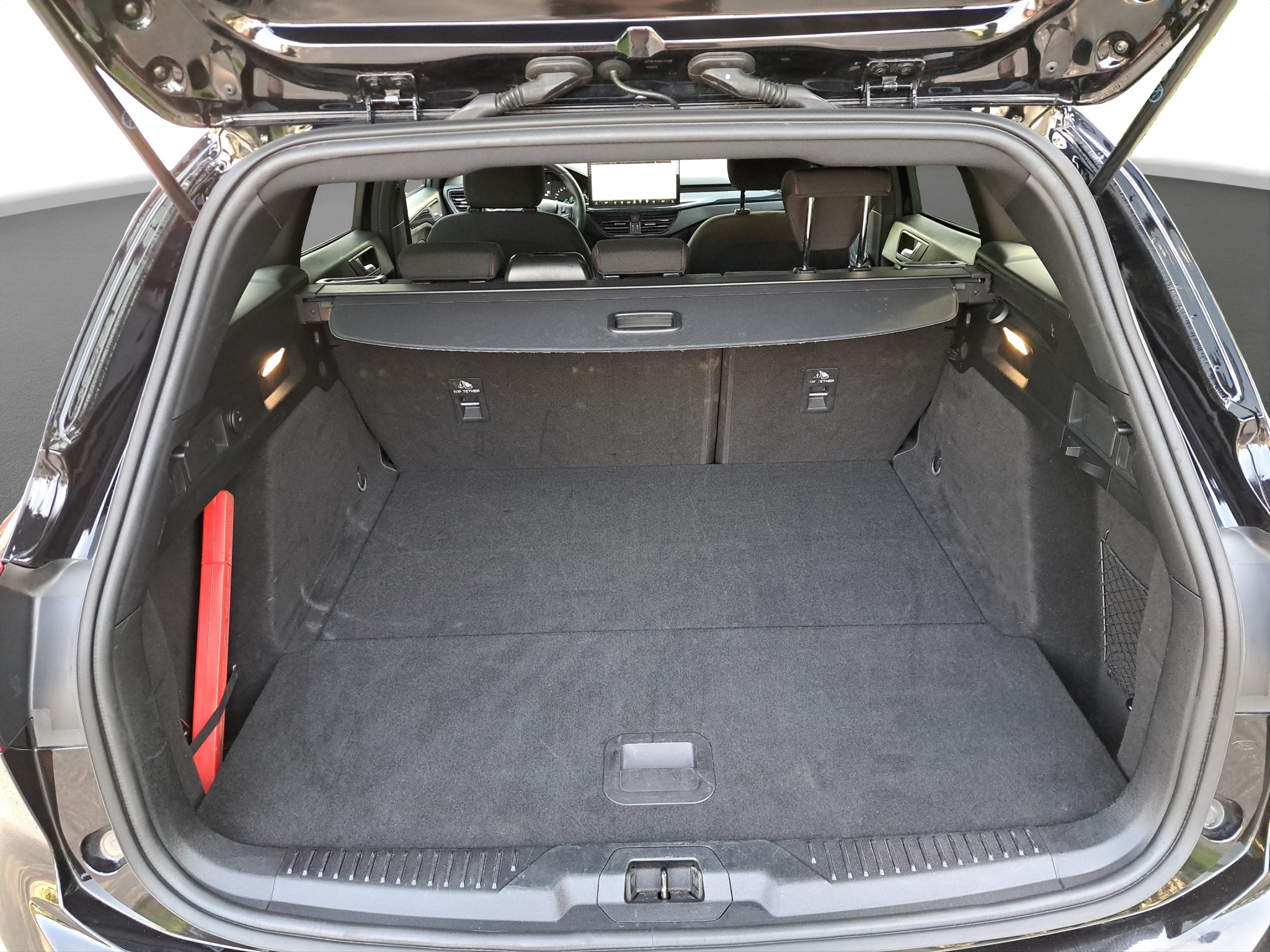 listing desktop thumbnail image 11