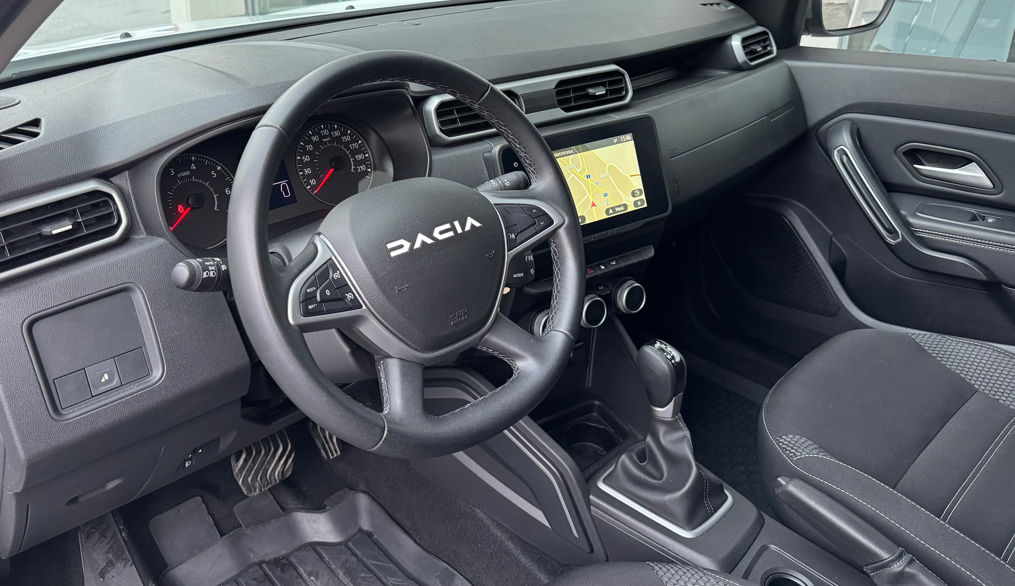 listing desktop thumbnail image 6