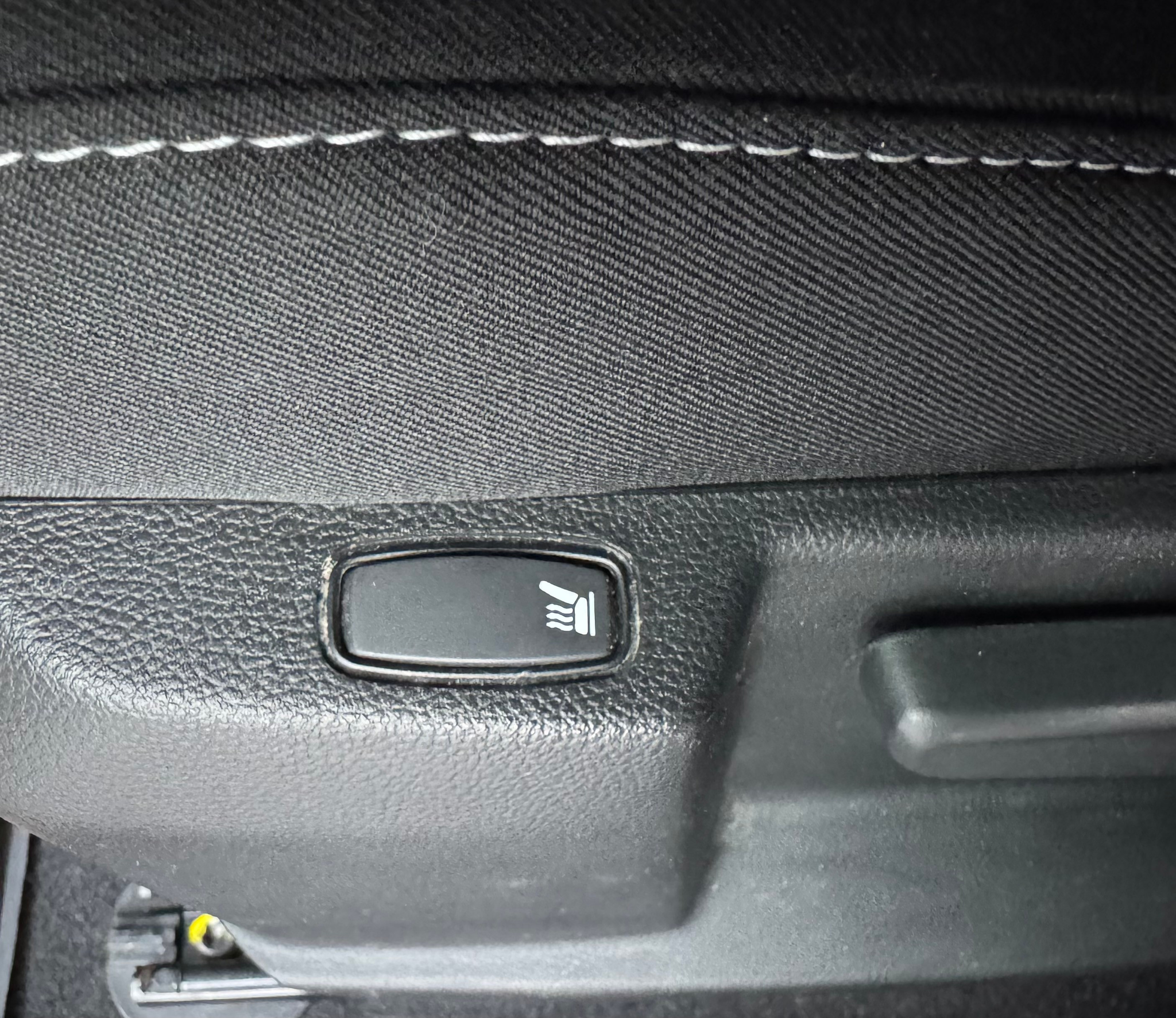 listing desktop thumbnail image 8