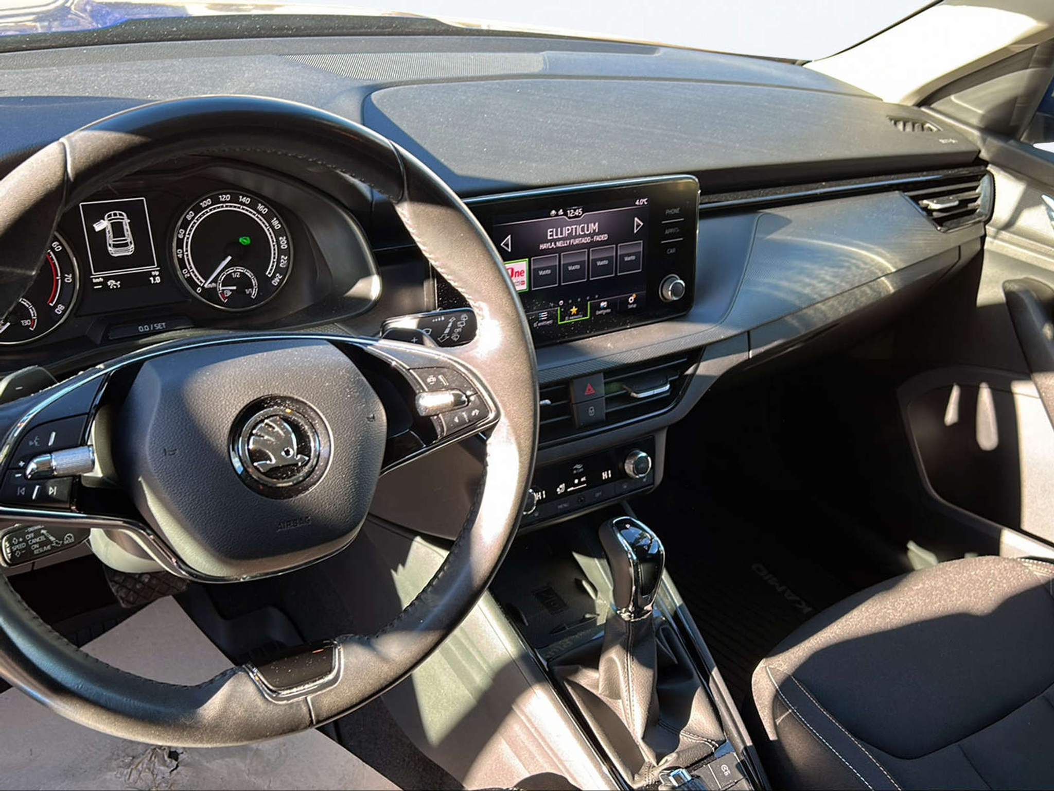 listing desktop thumbnail image 10