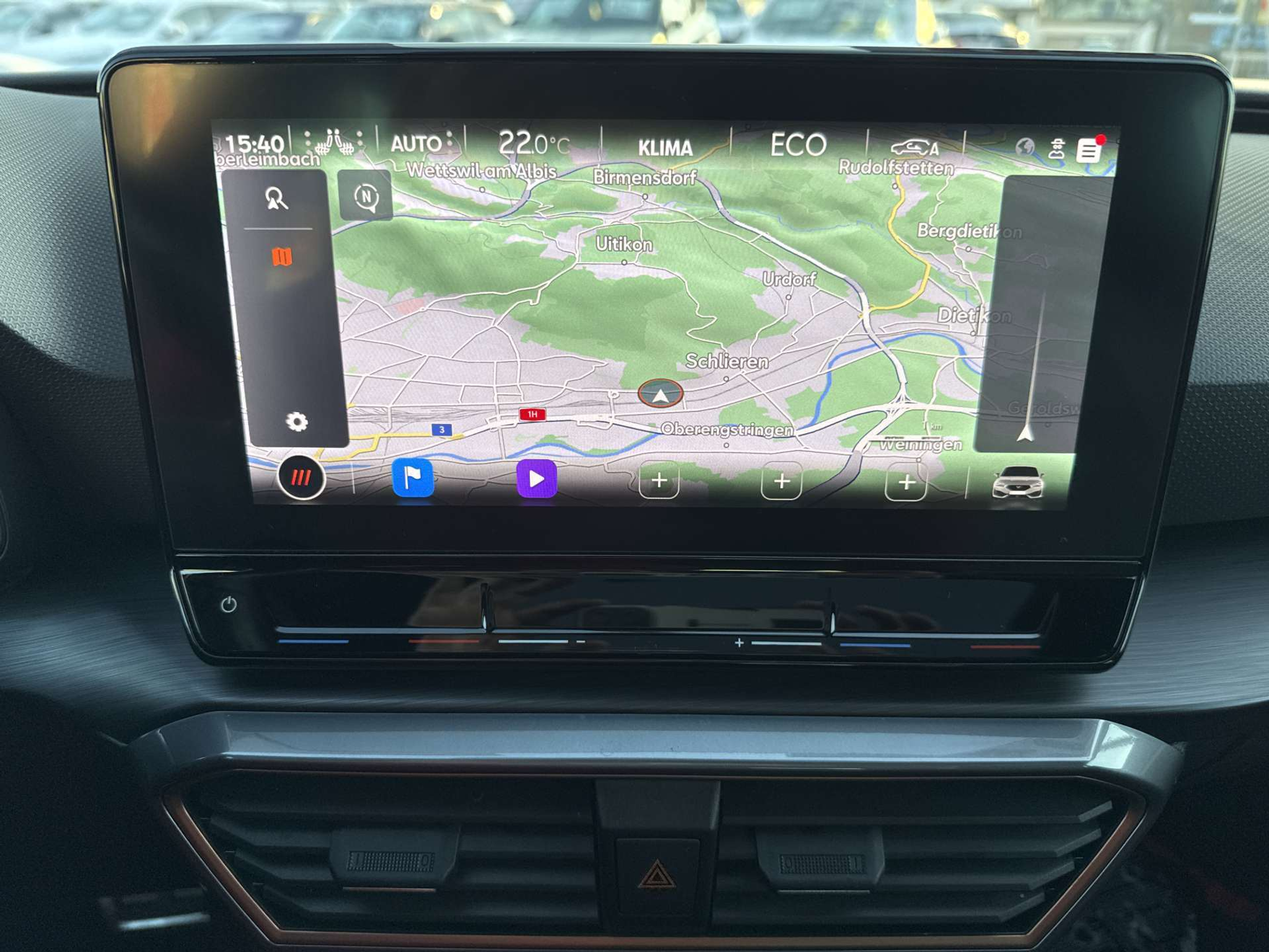 listing desktop thumbnail image 1