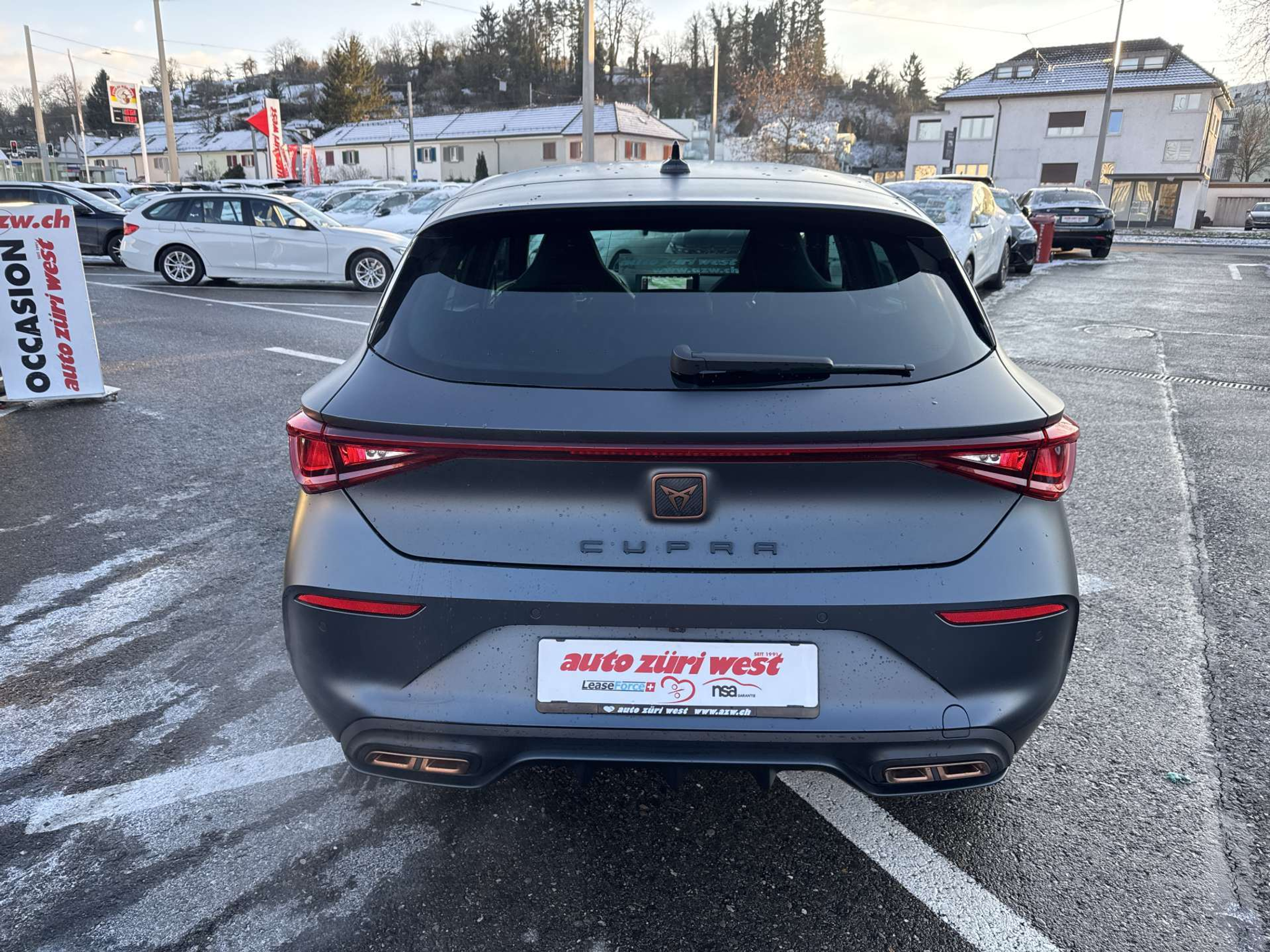 listing desktop thumbnail image 13