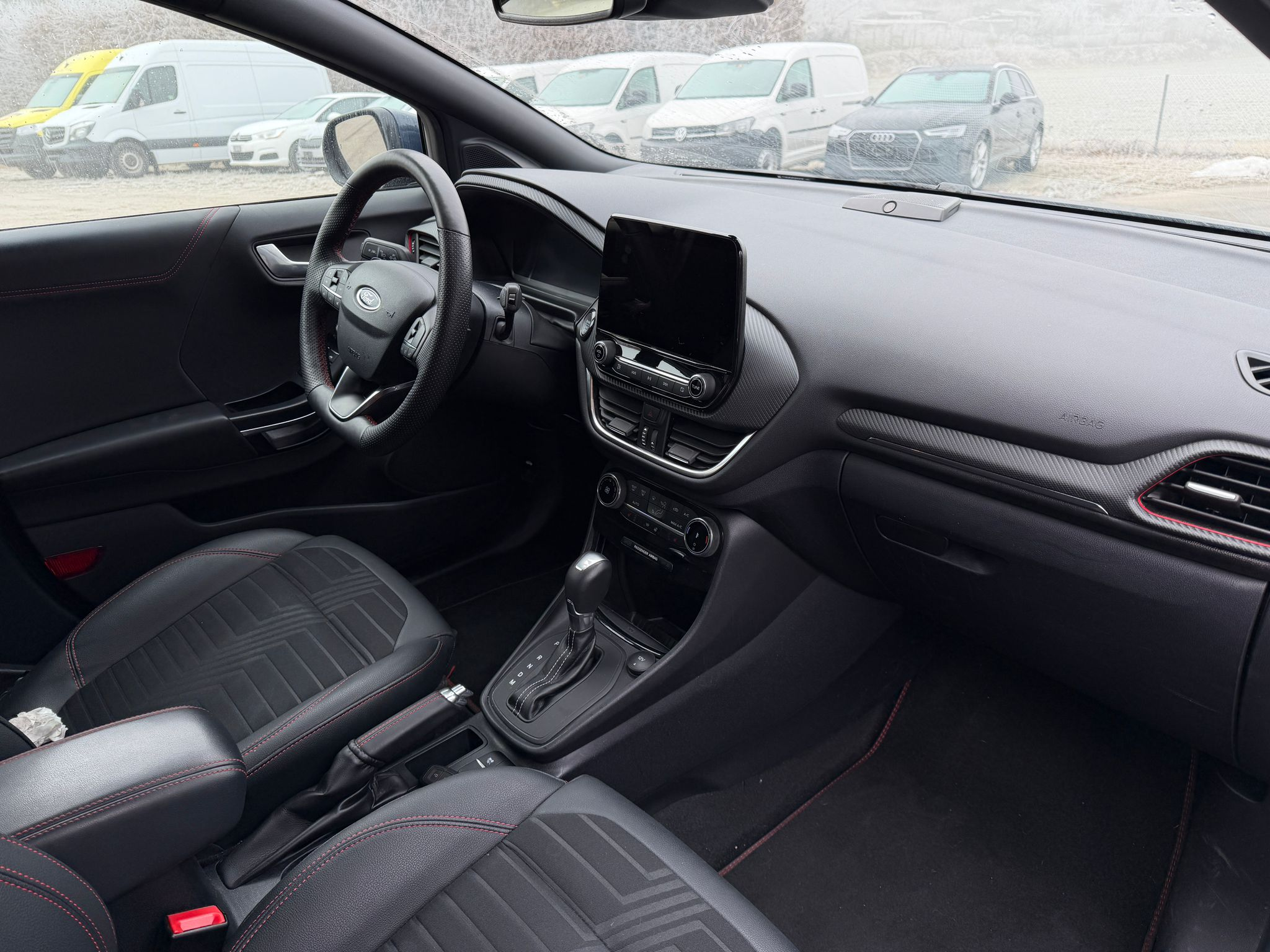 listing desktop thumbnail image 9