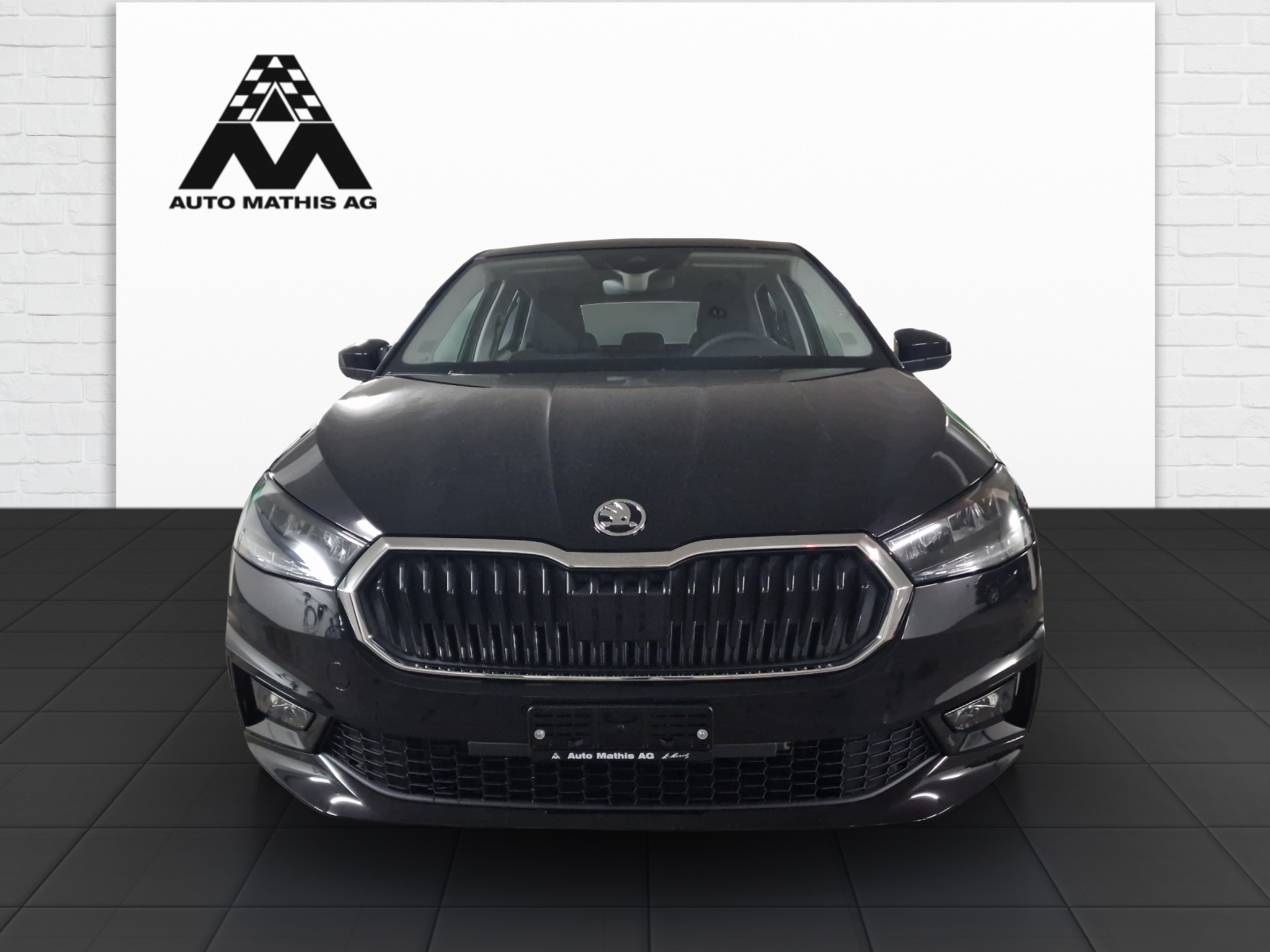 listing desktop thumbnail image 1