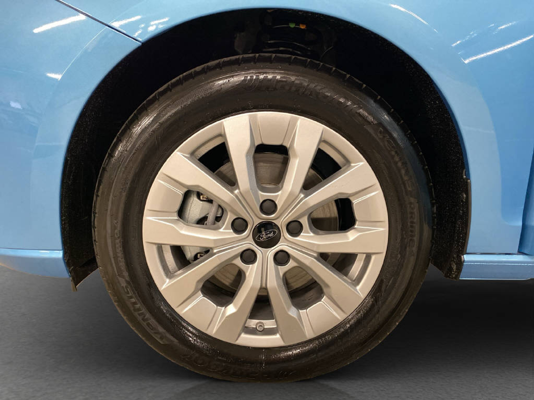 listing desktop thumbnail image 14