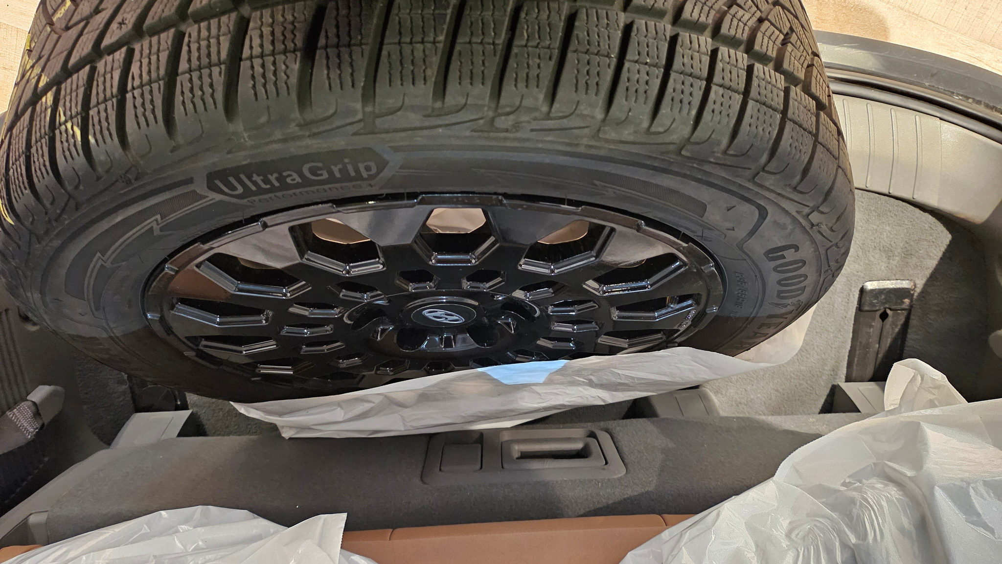 listing desktop thumbnail image 17