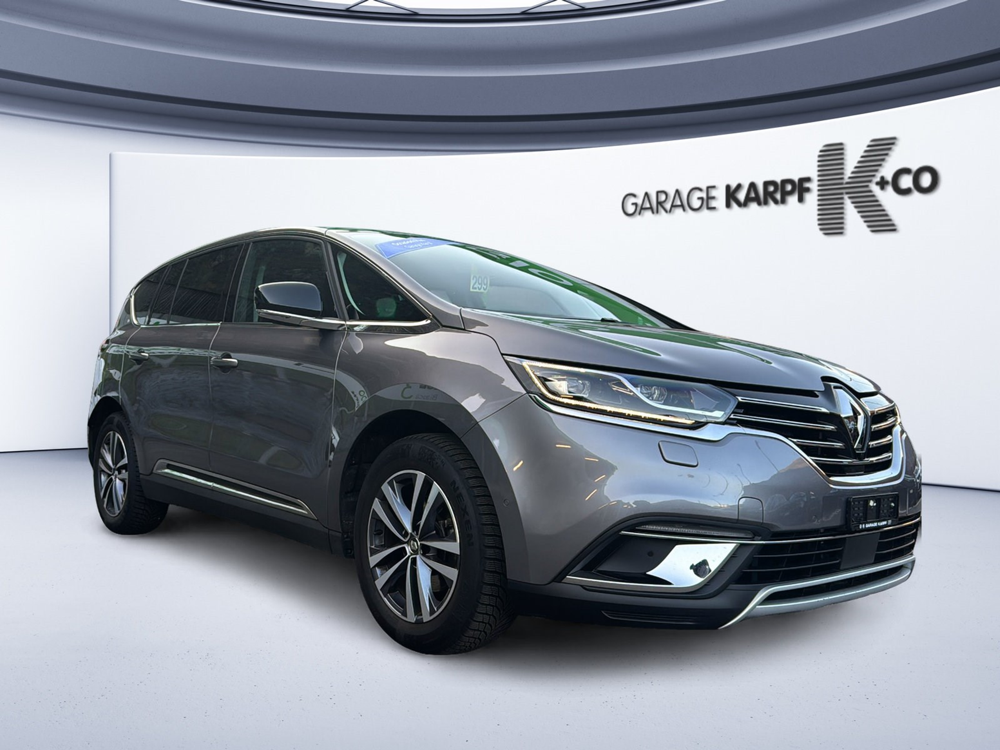 listing desktop thumbnail image 6