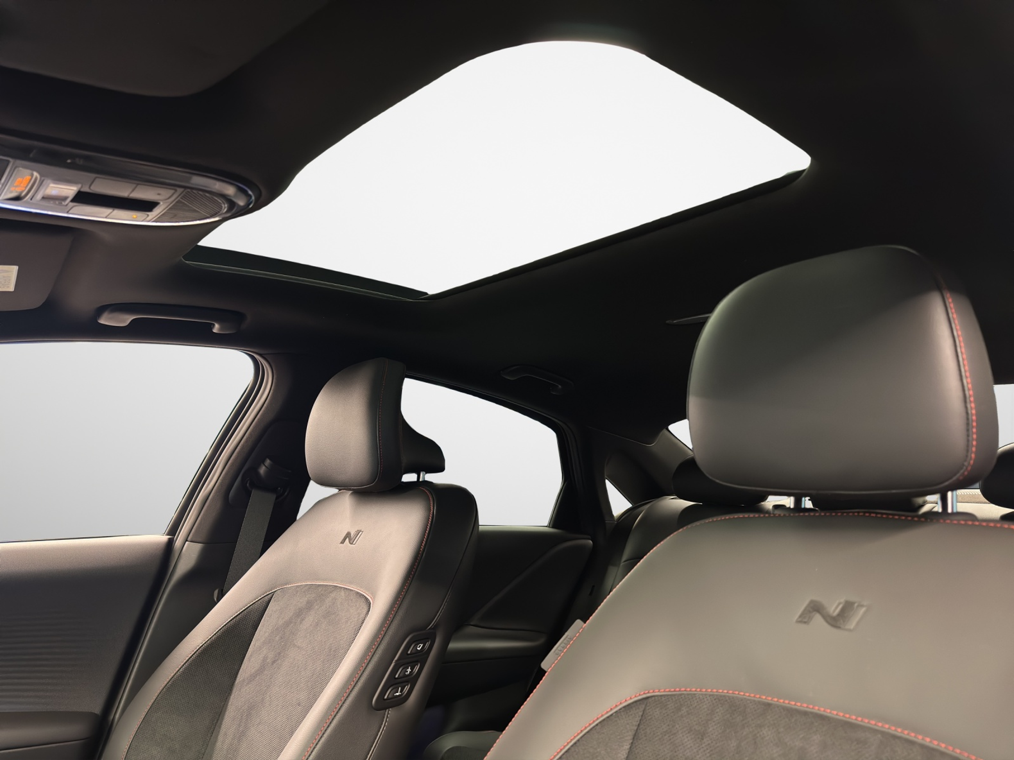 listing desktop thumbnail image 13