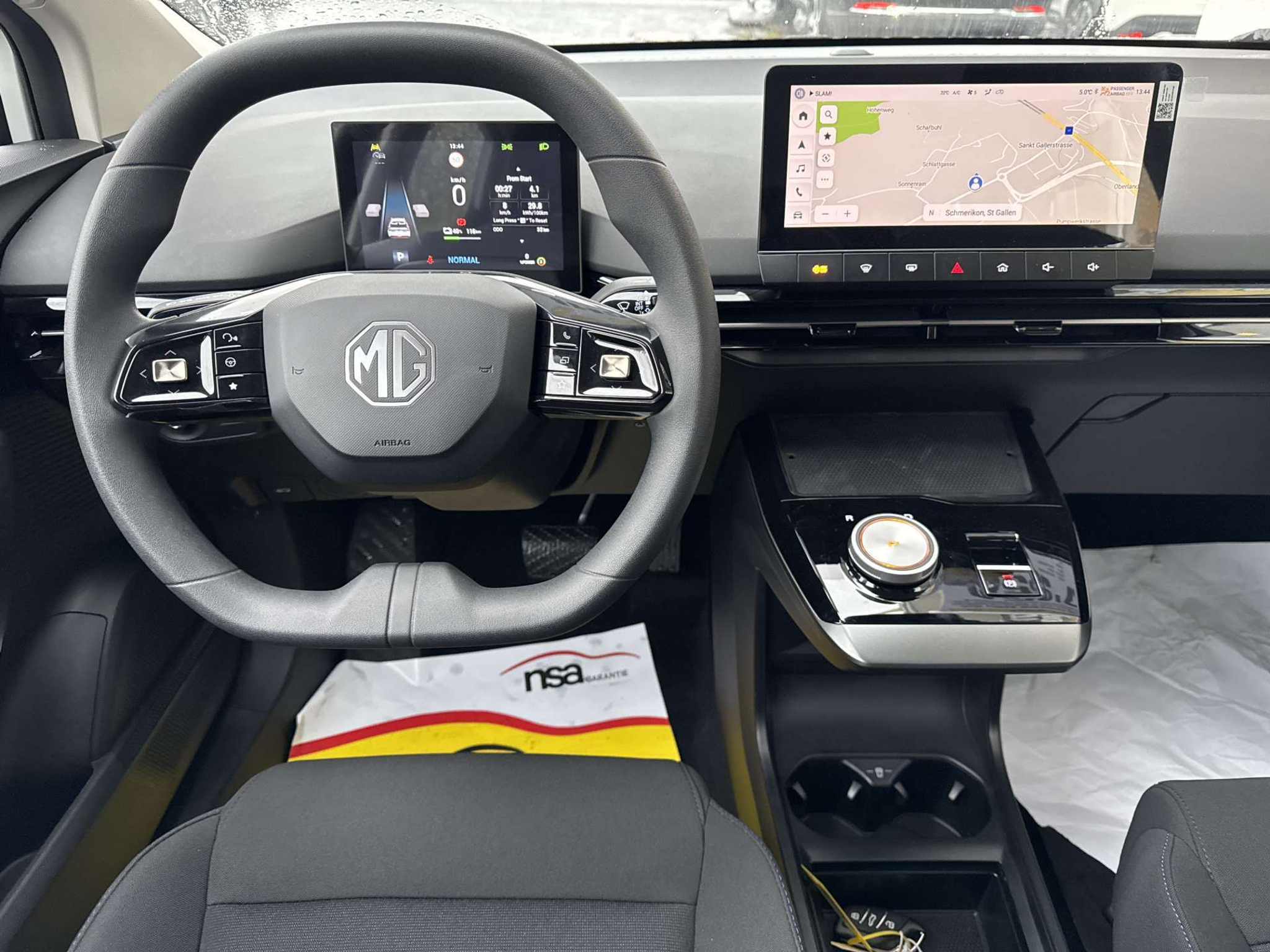 listing desktop thumbnail image 12