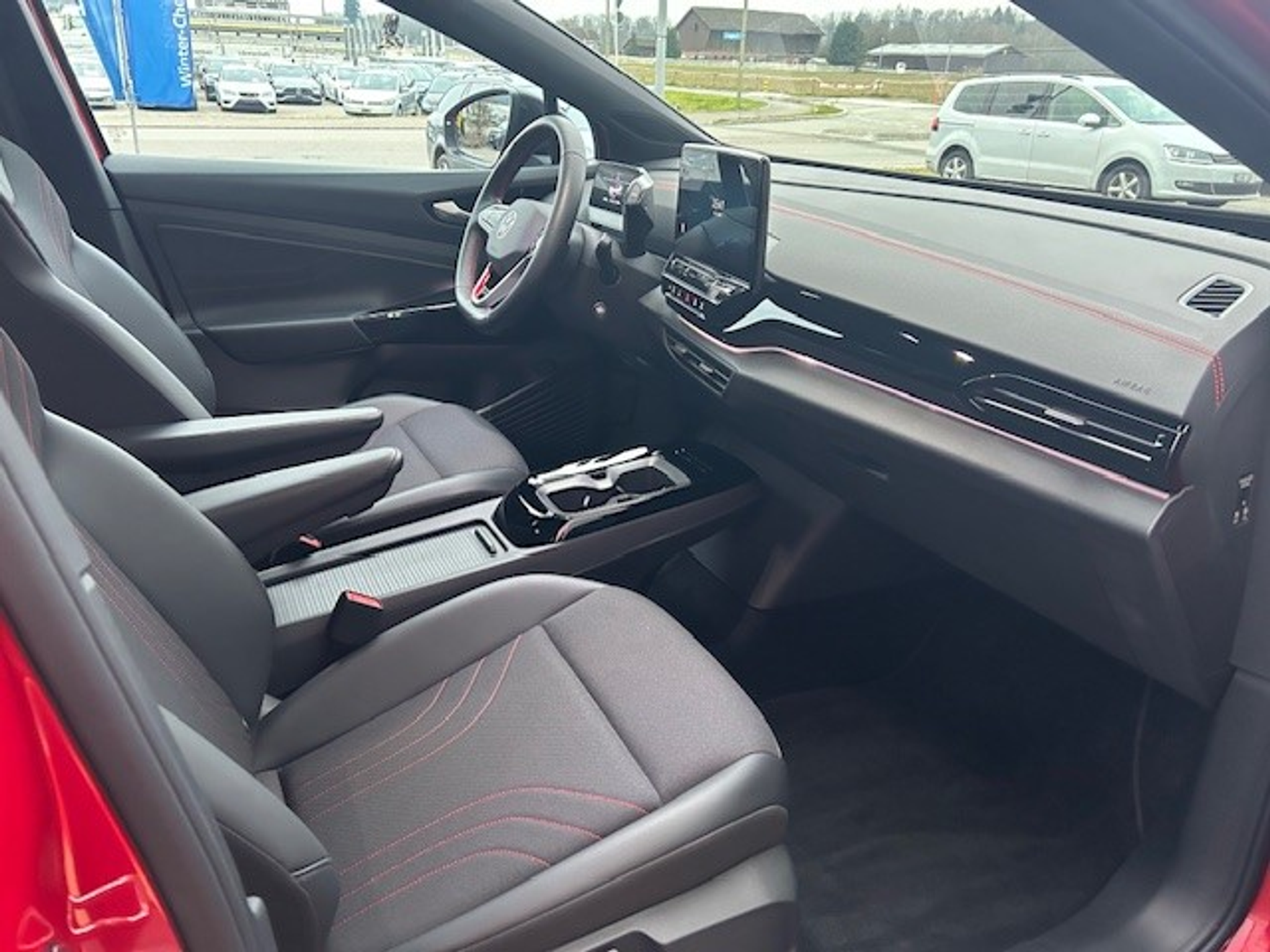 listing desktop thumbnail image 6