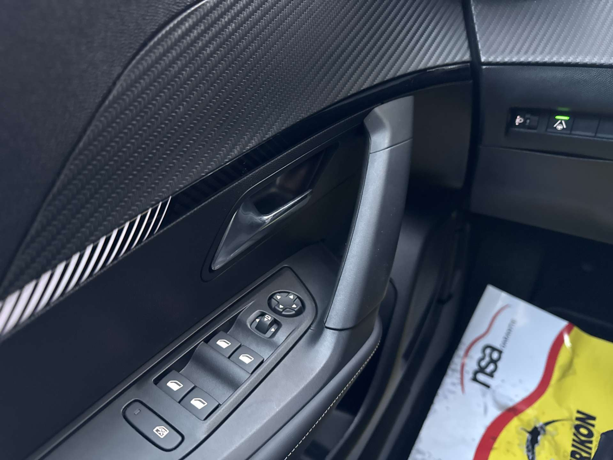 listing desktop thumbnail image 15