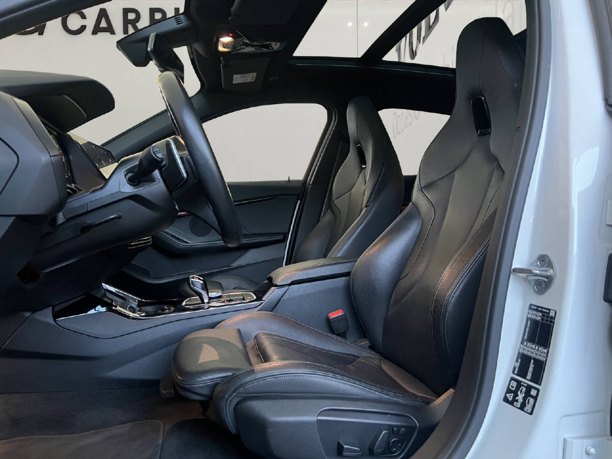 listing desktop thumbnail image 12