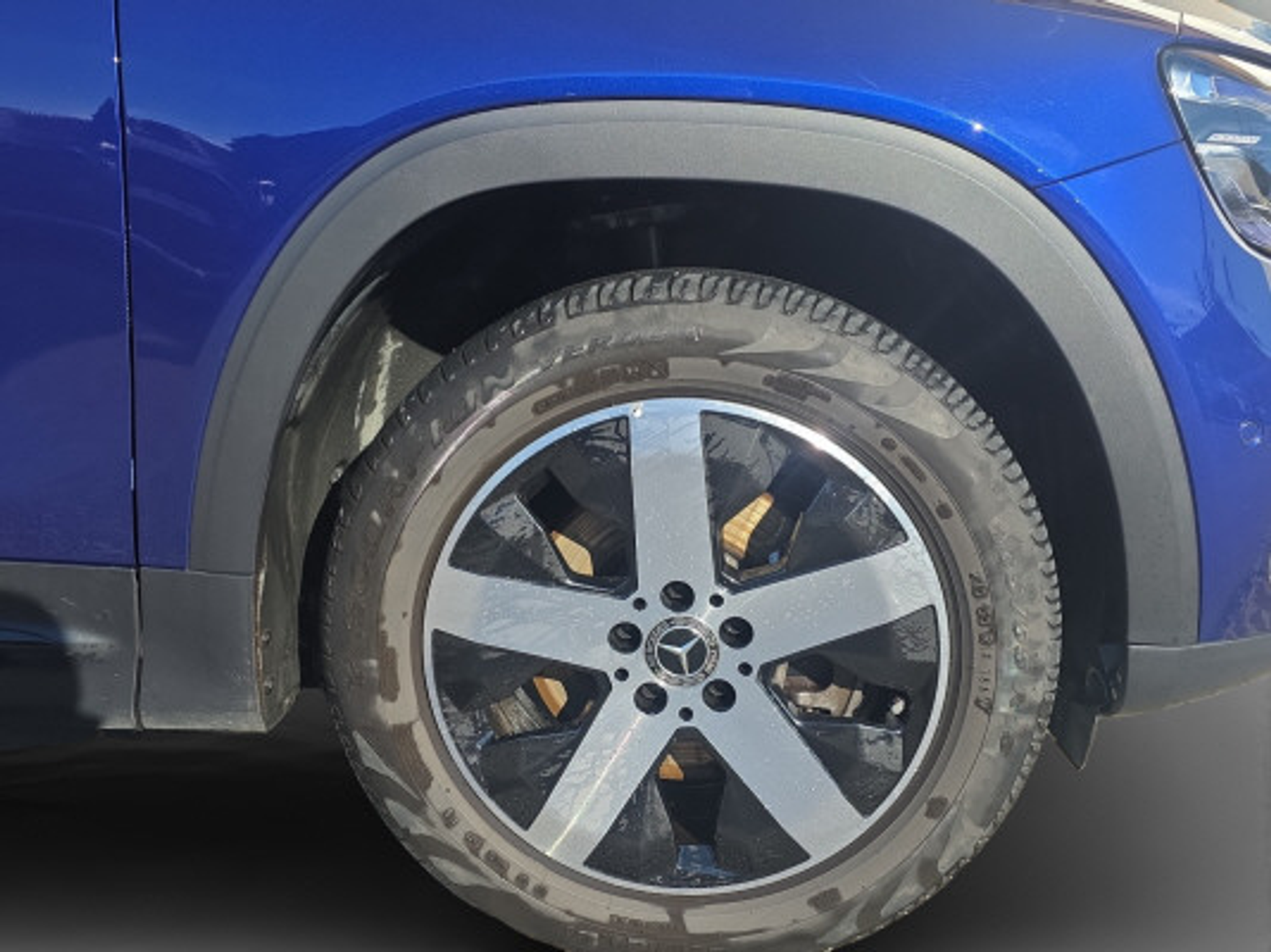 listing desktop thumbnail image 5