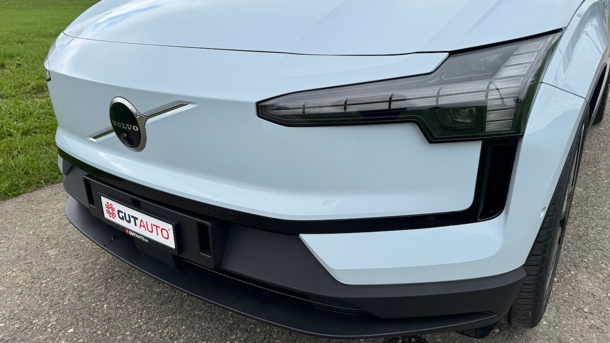 listing desktop thumbnail image 8