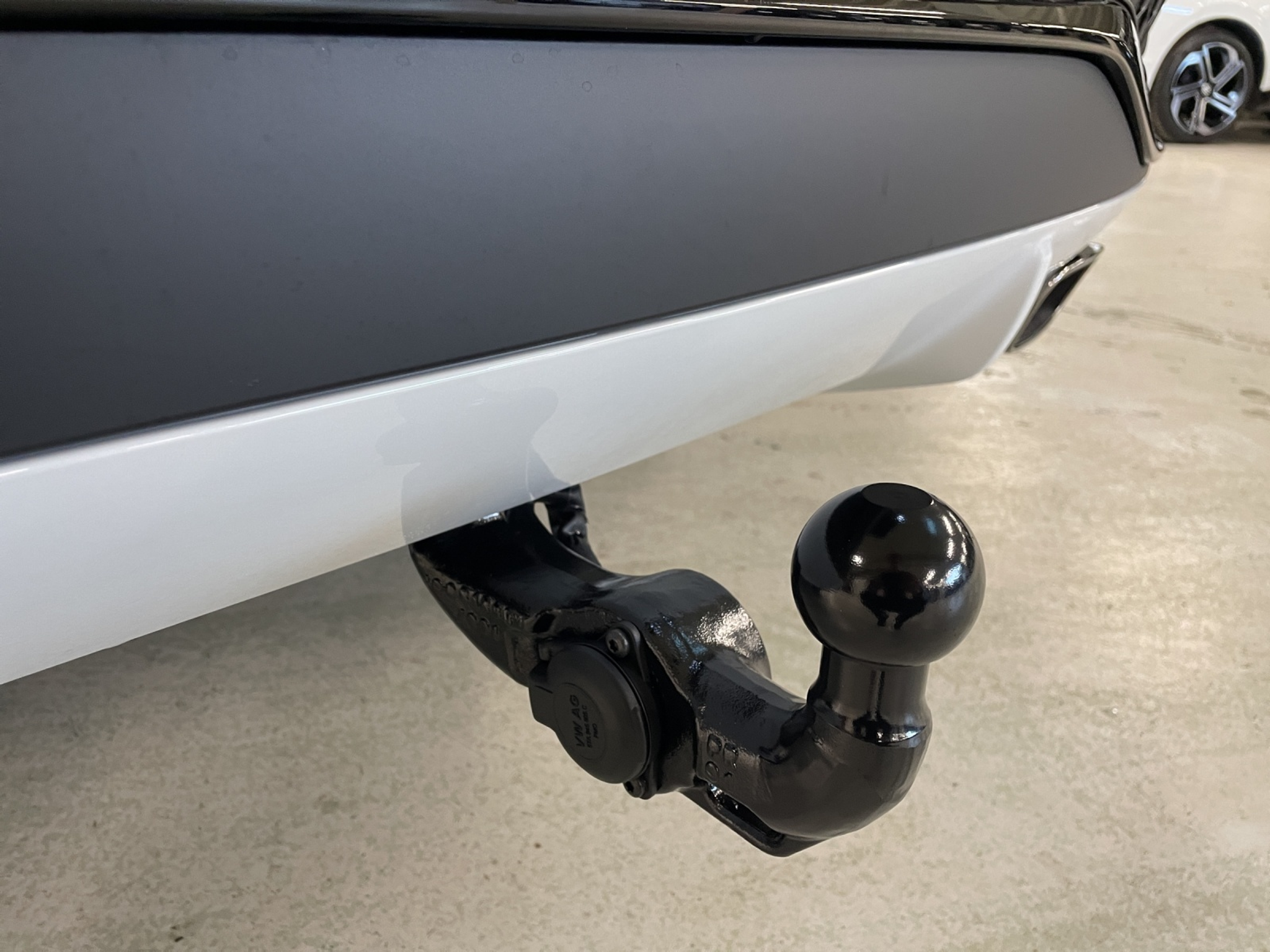 listing desktop thumbnail image 13