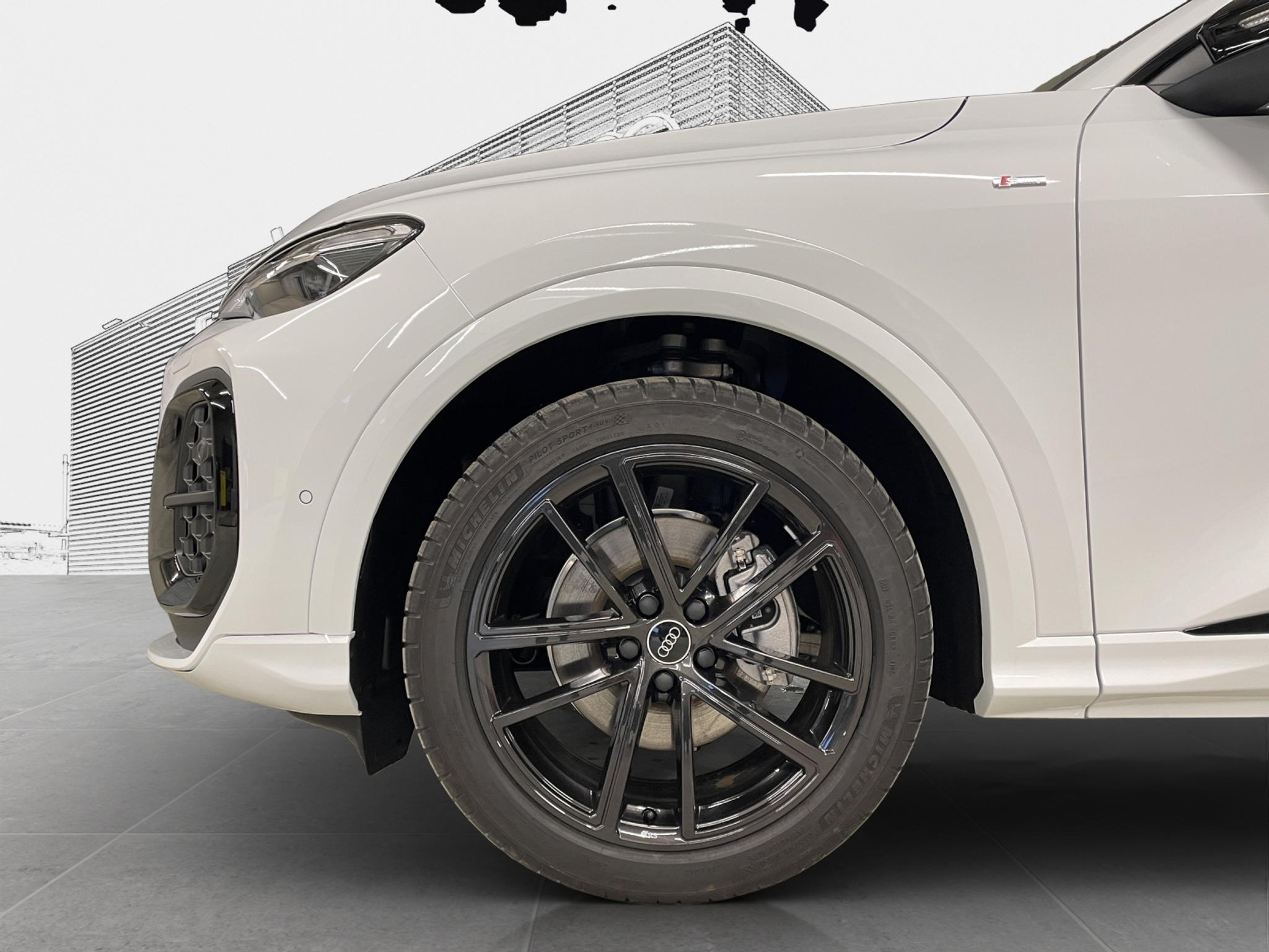 listing desktop thumbnail image 8