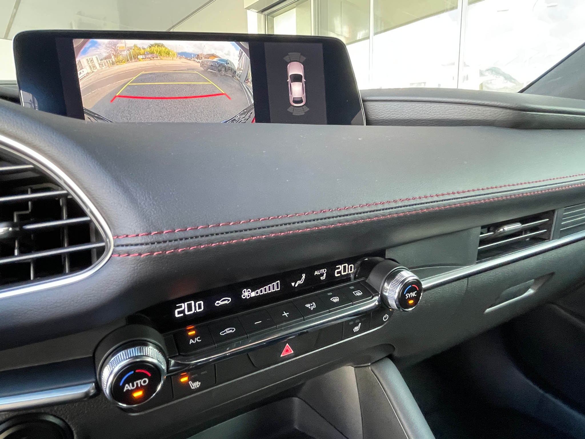 listing desktop thumbnail image 8