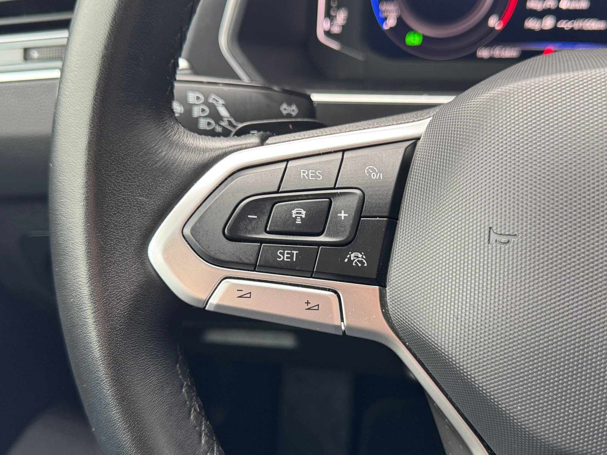 listing desktop thumbnail image 13