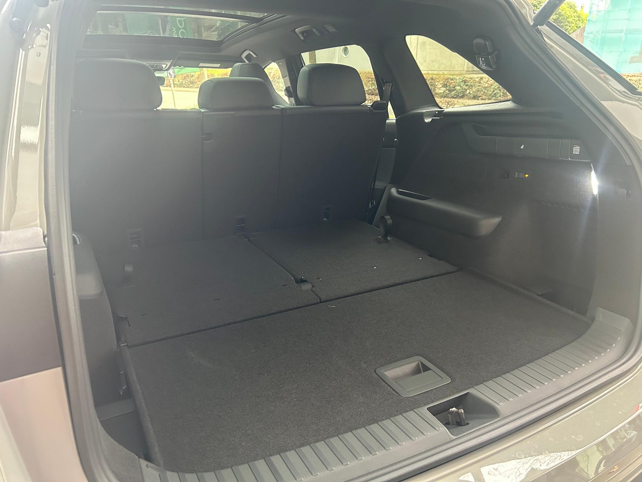 listing desktop thumbnail image 13