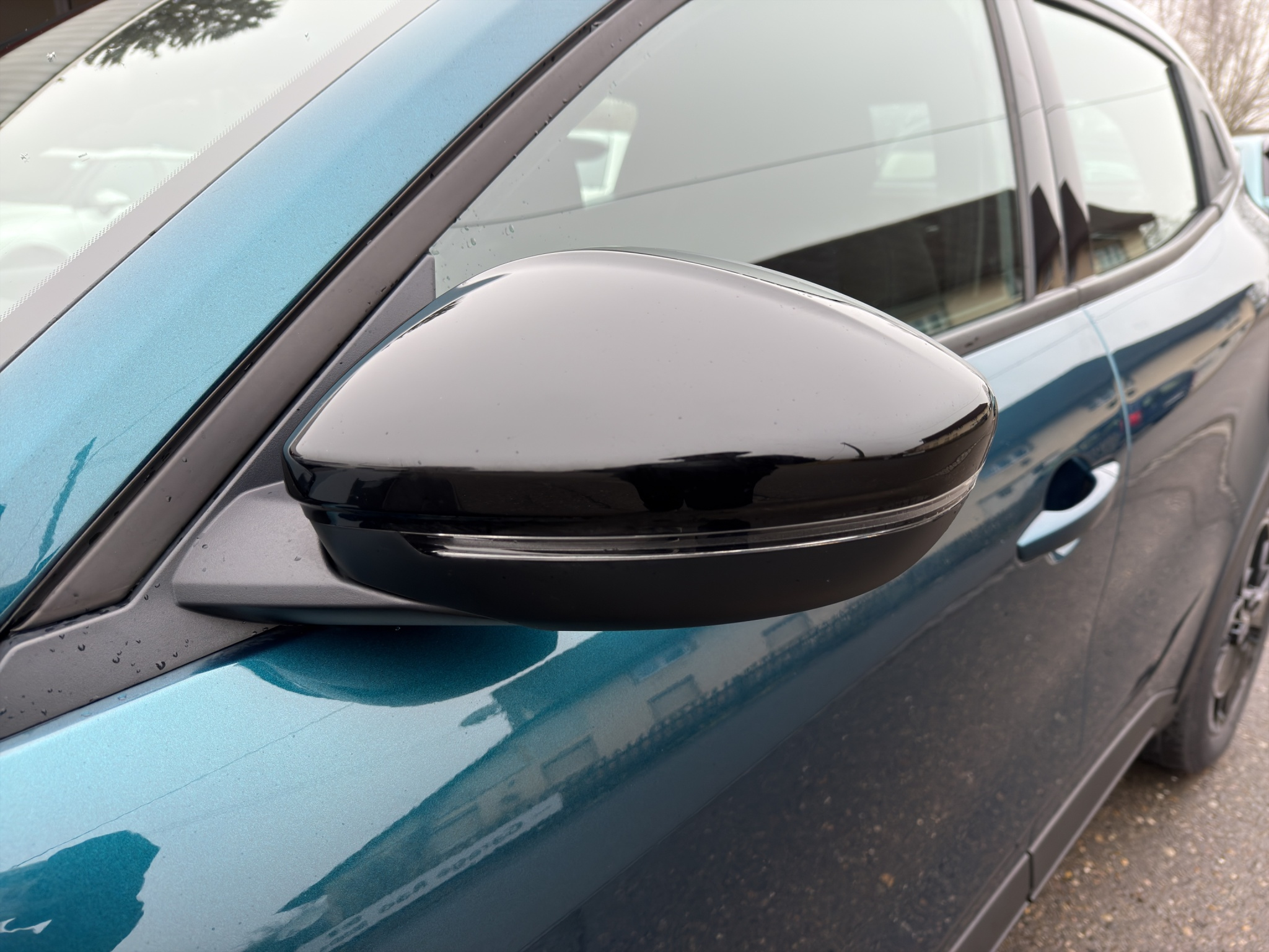 listing desktop thumbnail image 20