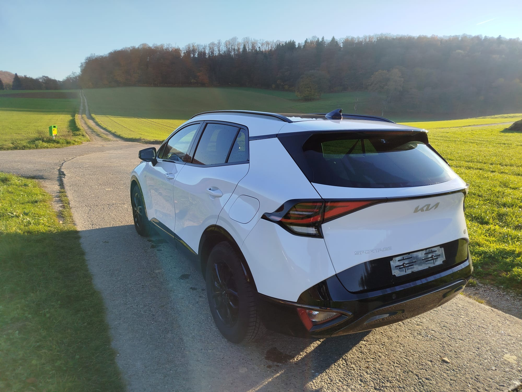 listing desktop thumbnail image 2