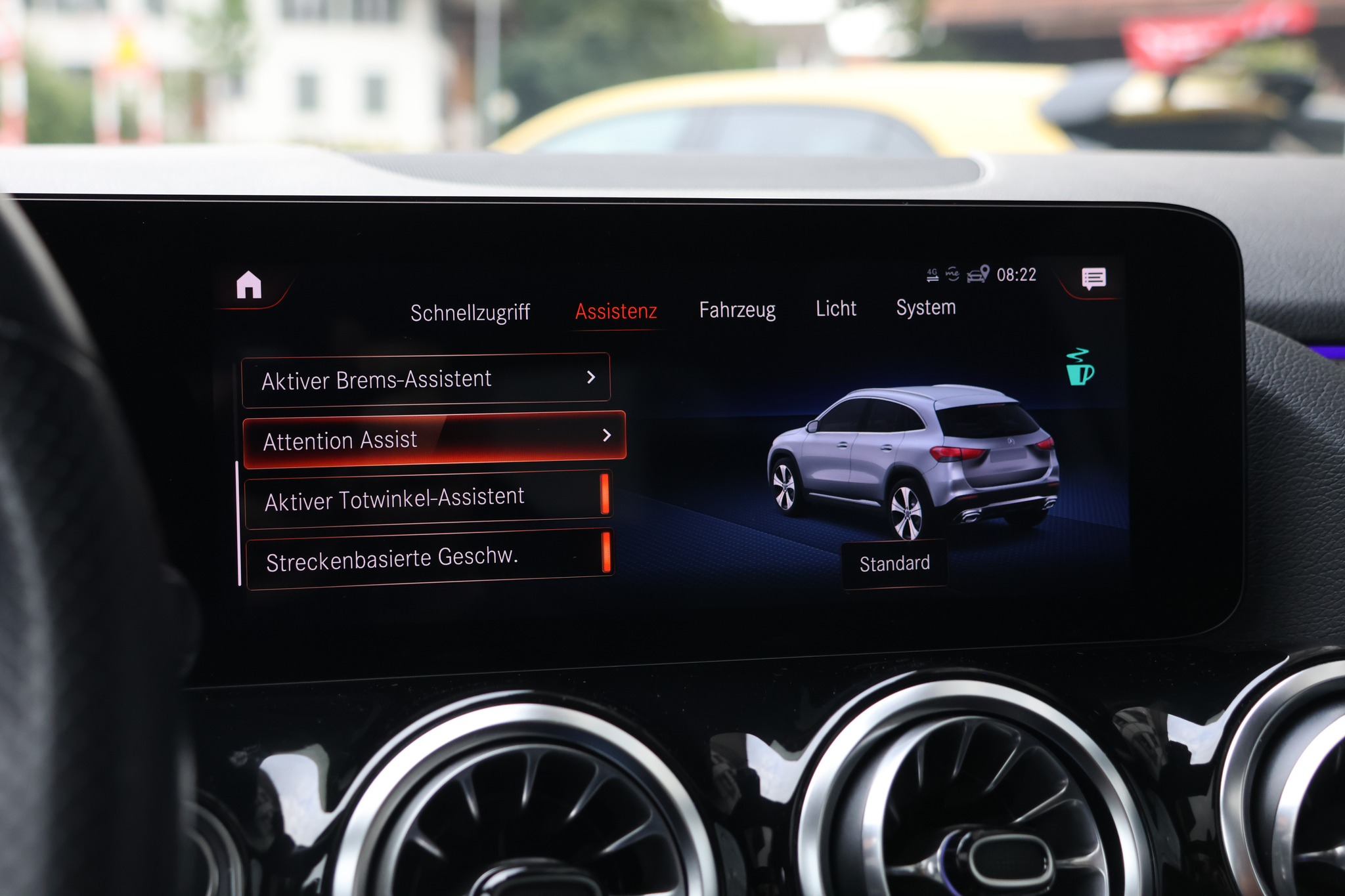 listing desktop thumbnail image 24