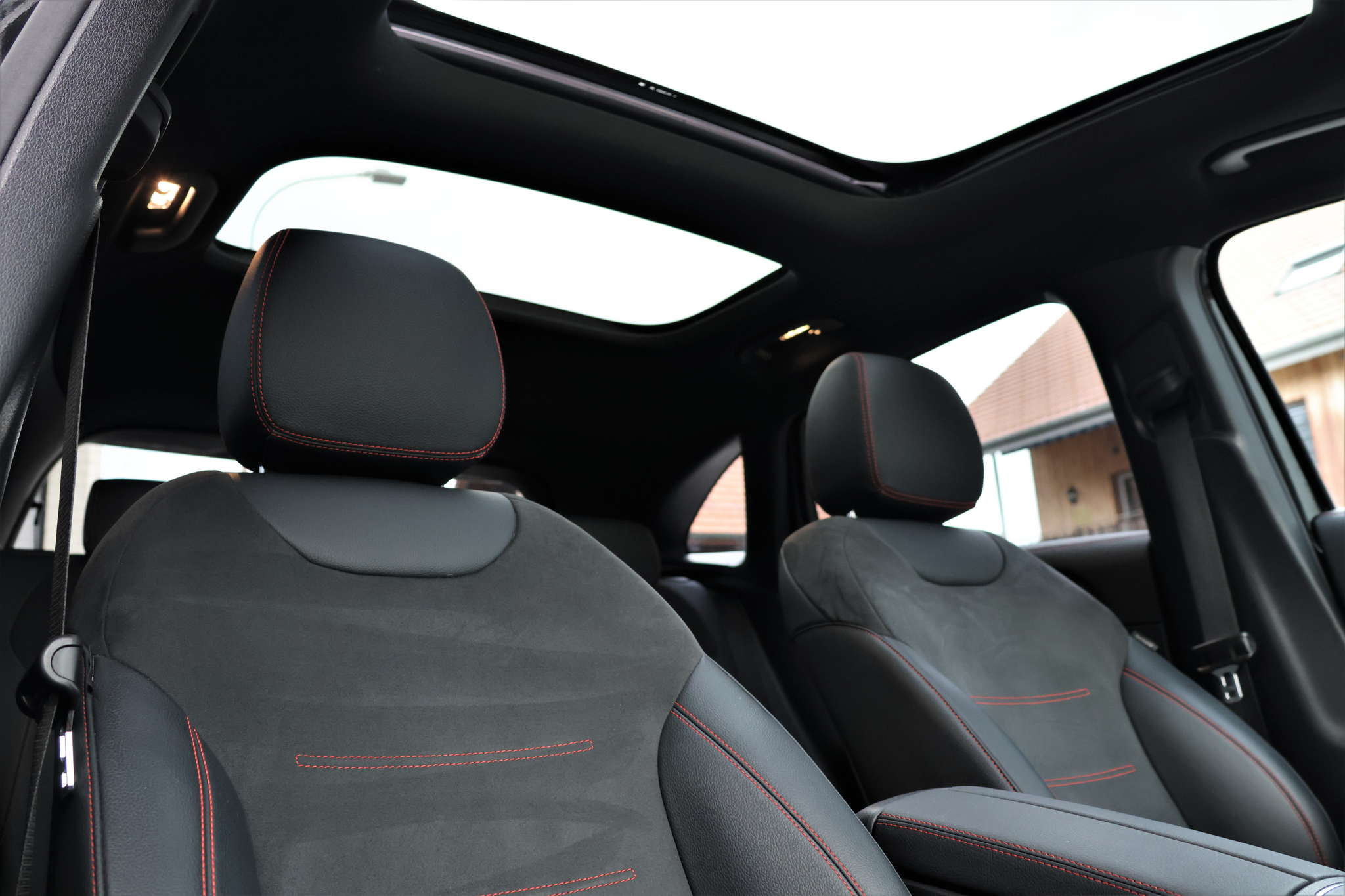 listing desktop thumbnail image 20