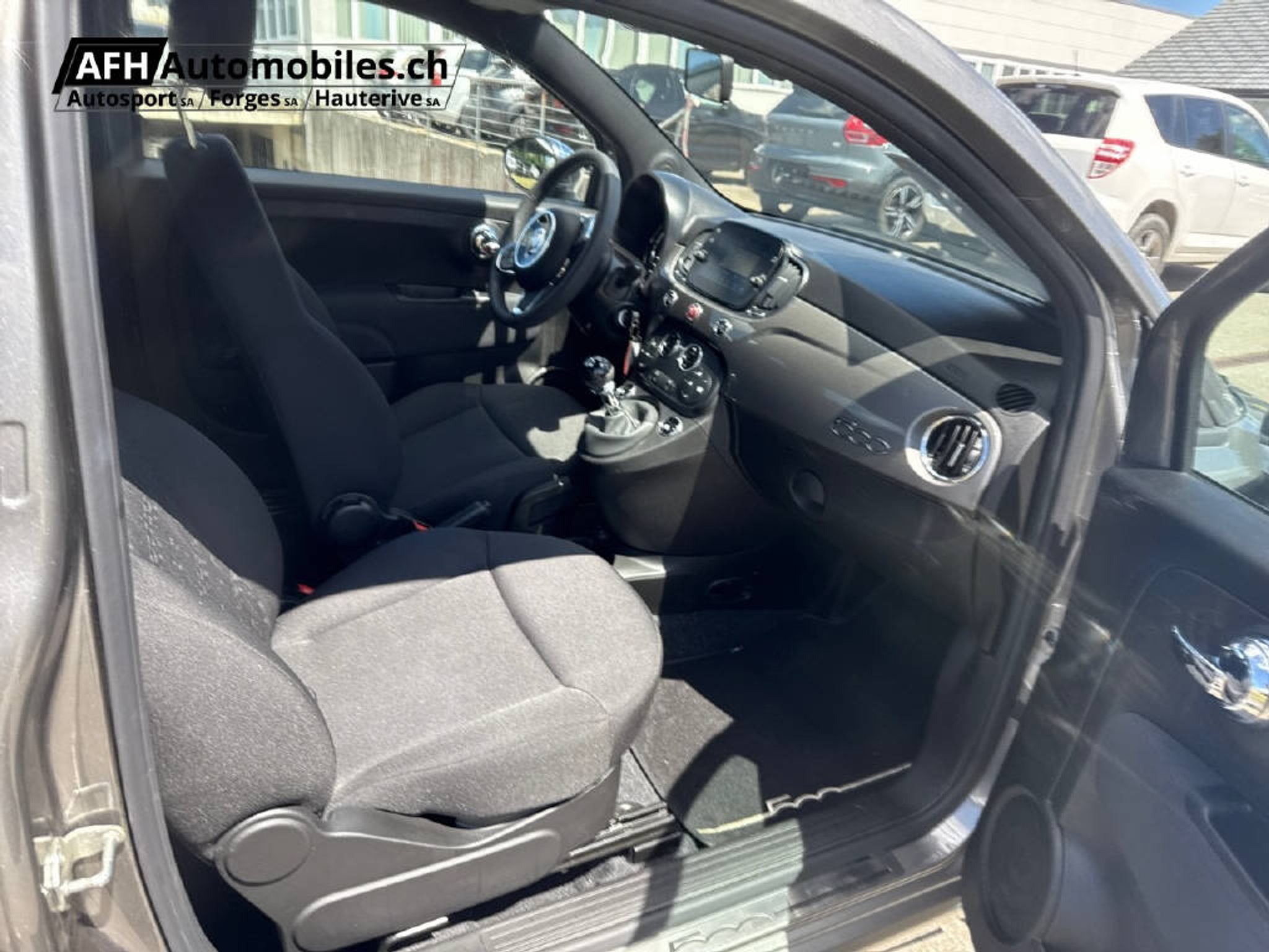 listing desktop thumbnail image 11