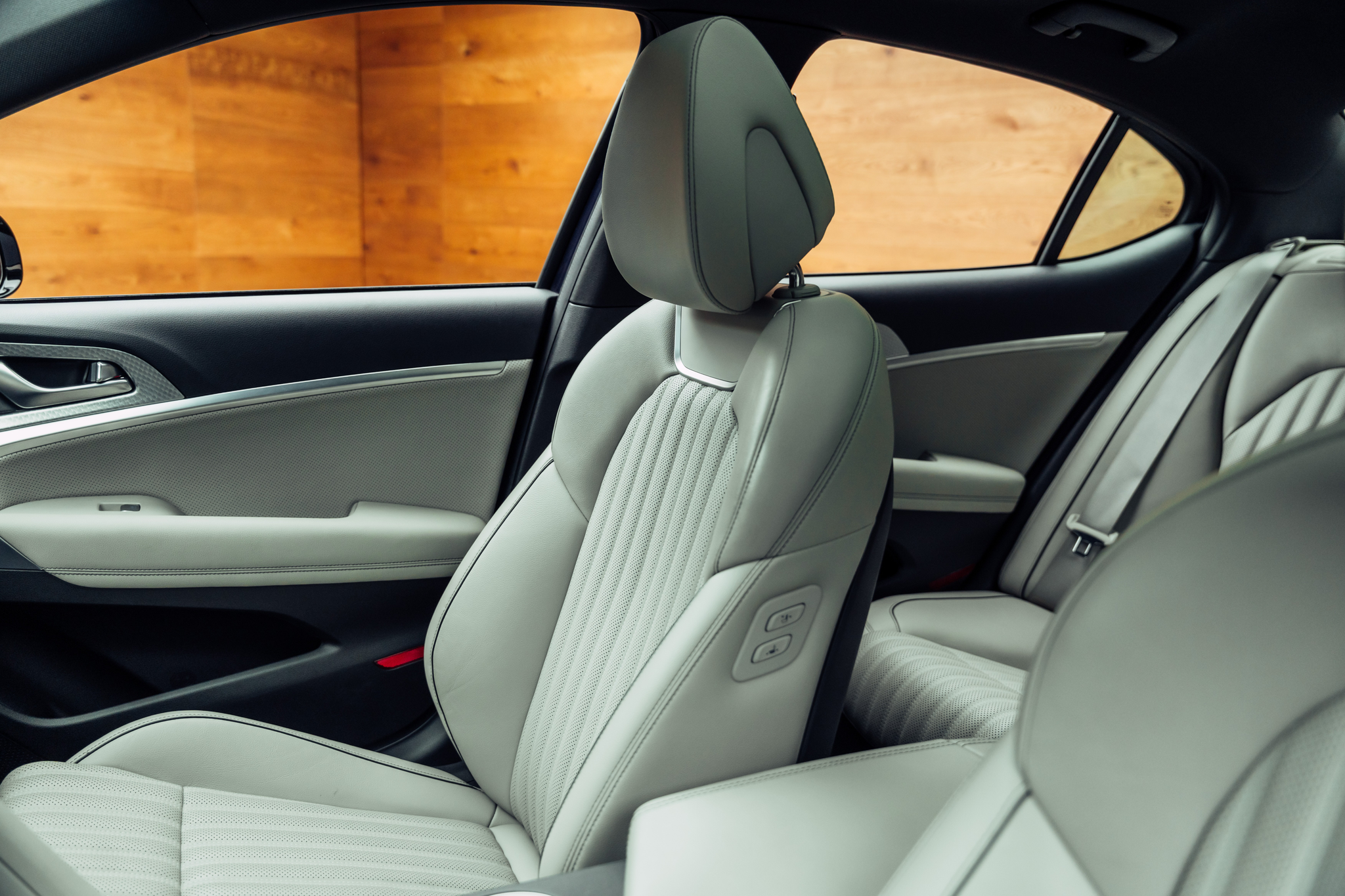 listing desktop thumbnail image 5