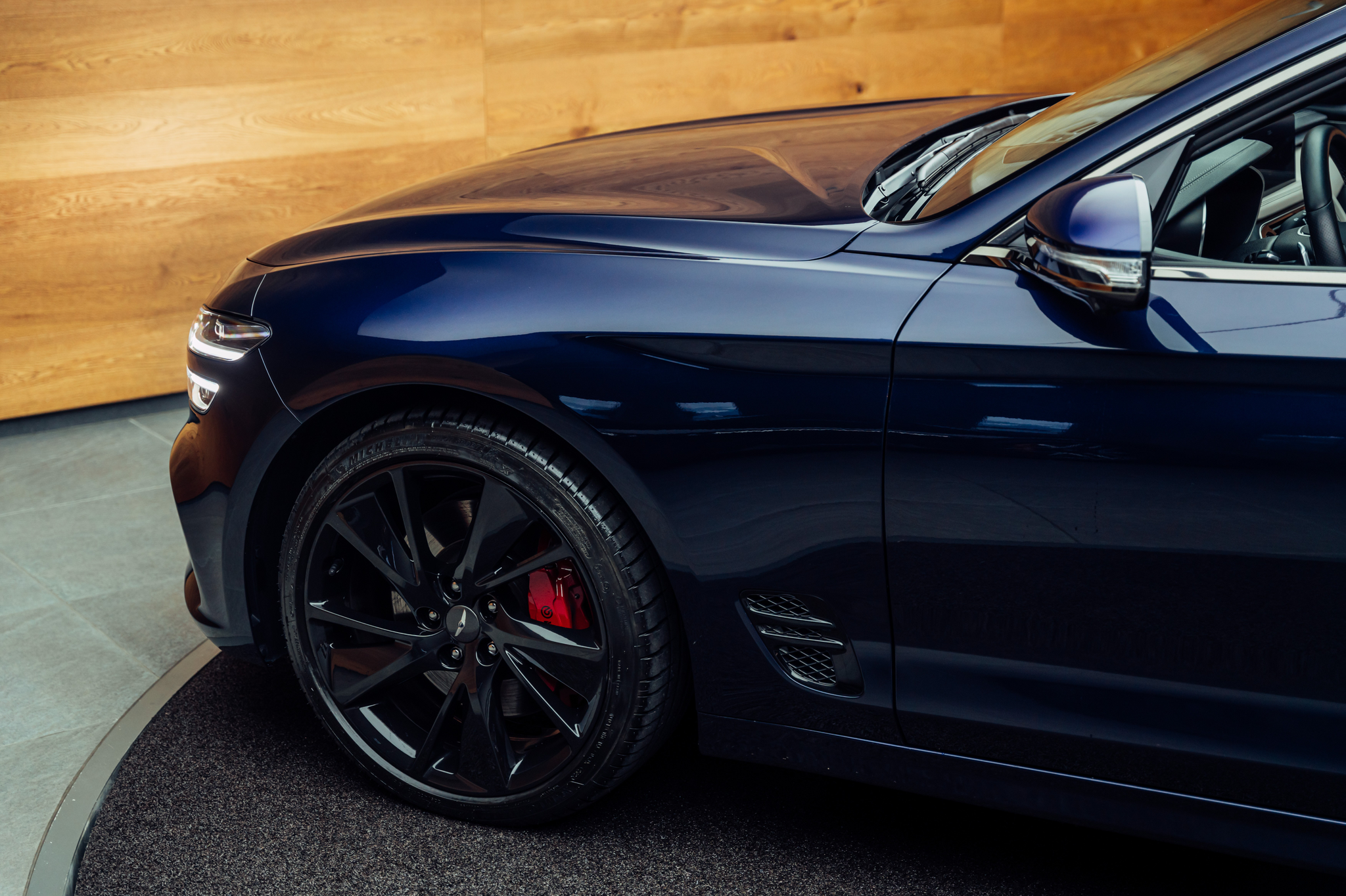 listing desktop thumbnail image 20