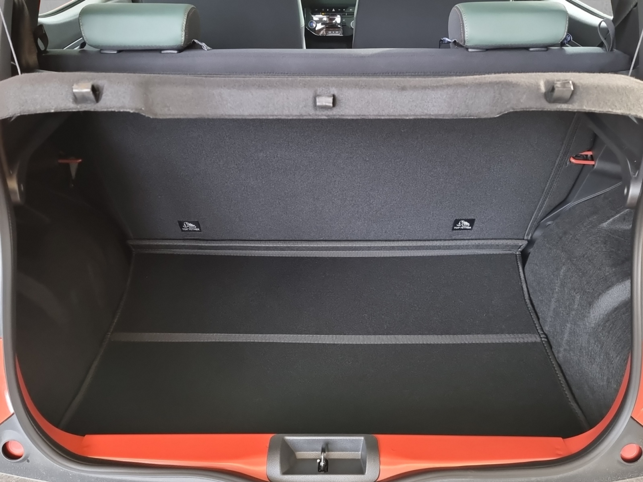 listing desktop thumbnail image 9