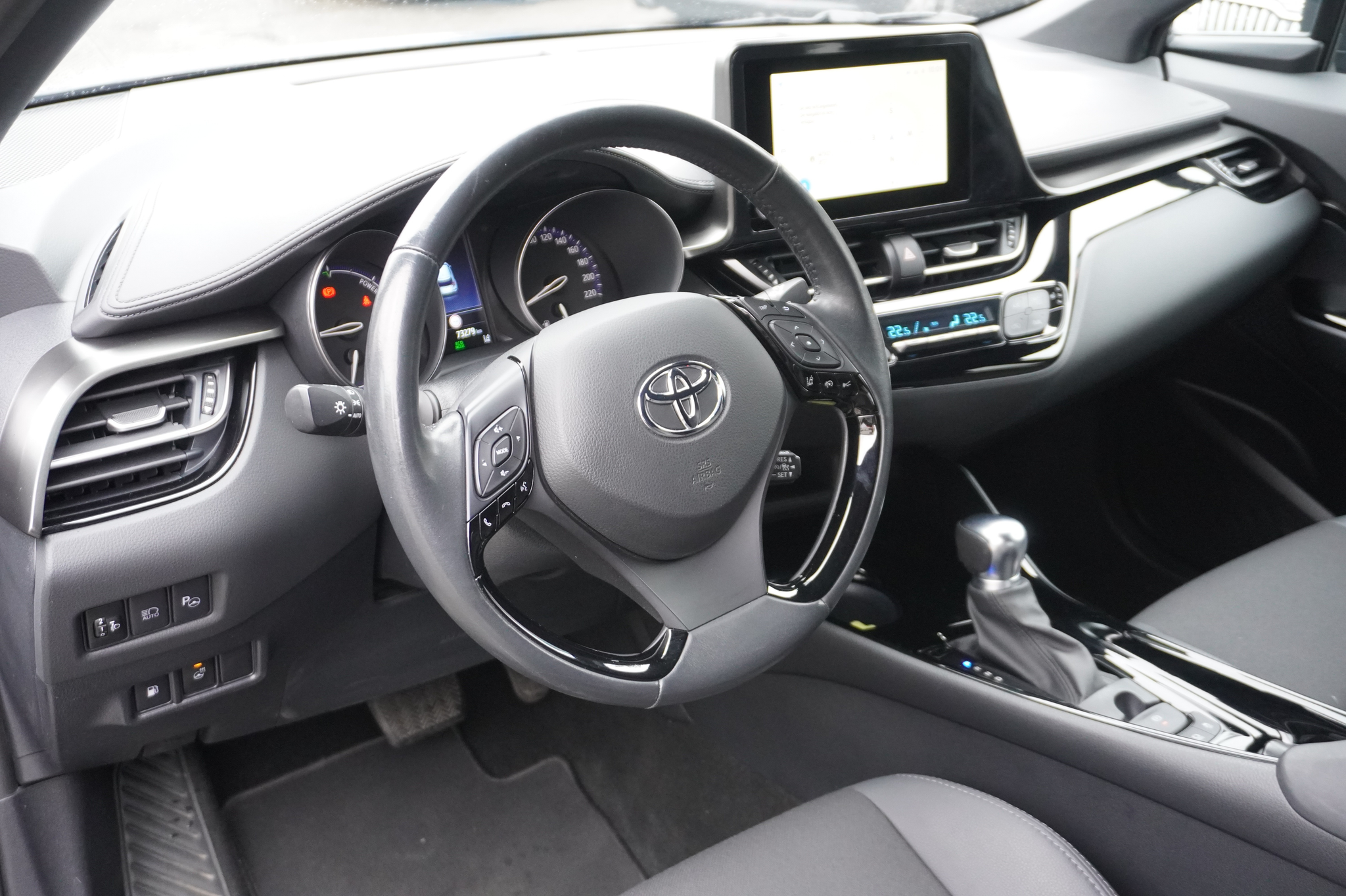 listing desktop thumbnail image 10