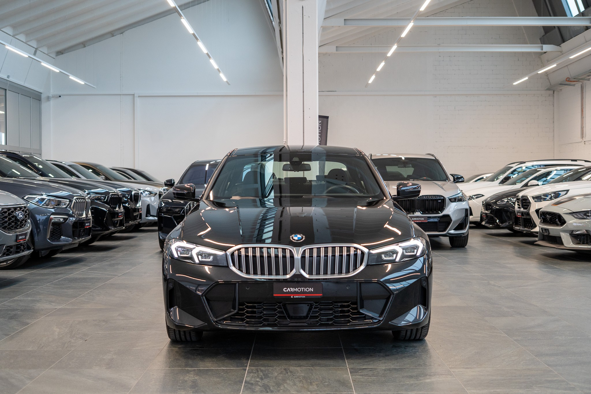 listing desktop thumbnail image 1