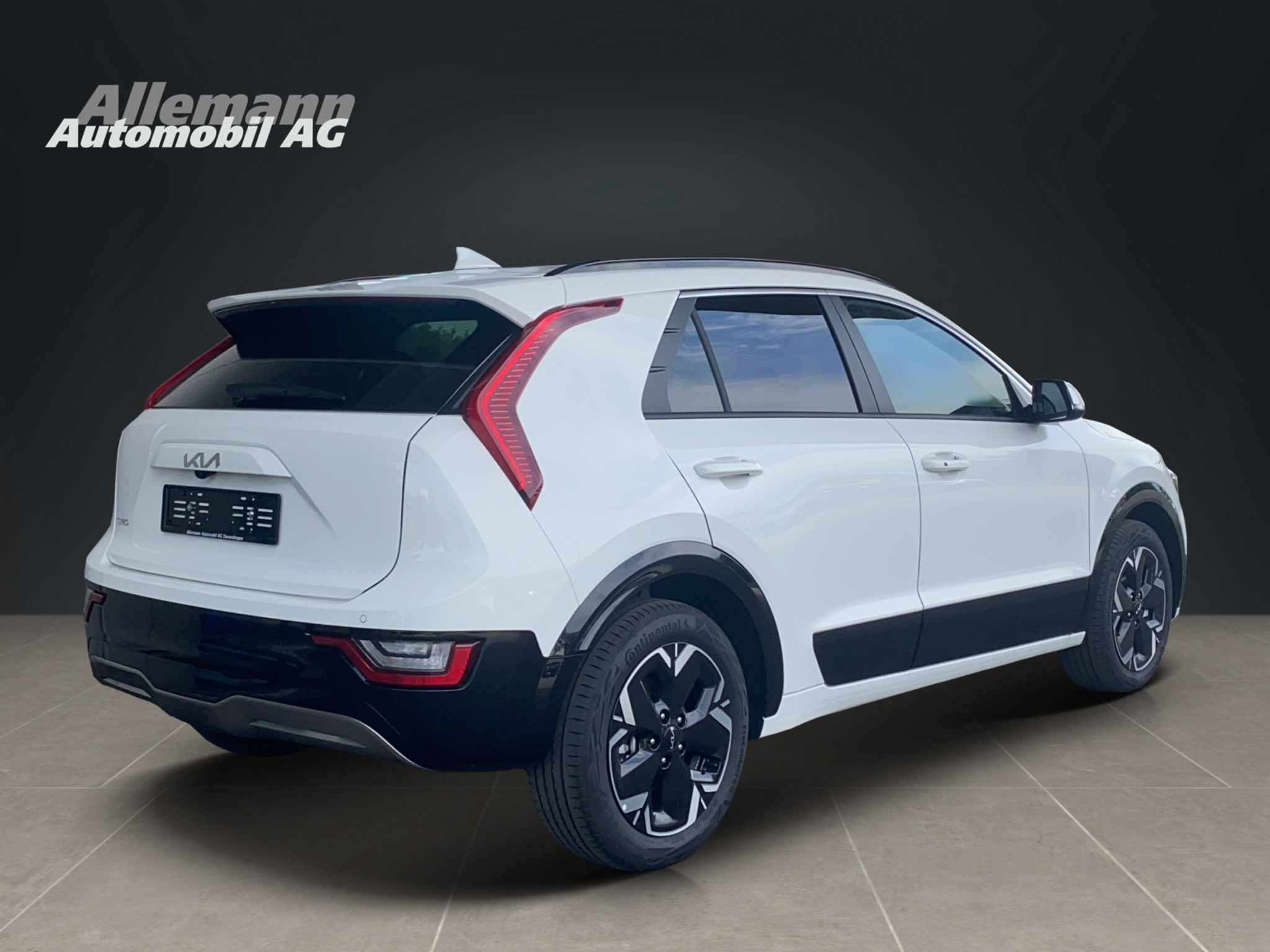 listing desktop thumbnail image 5