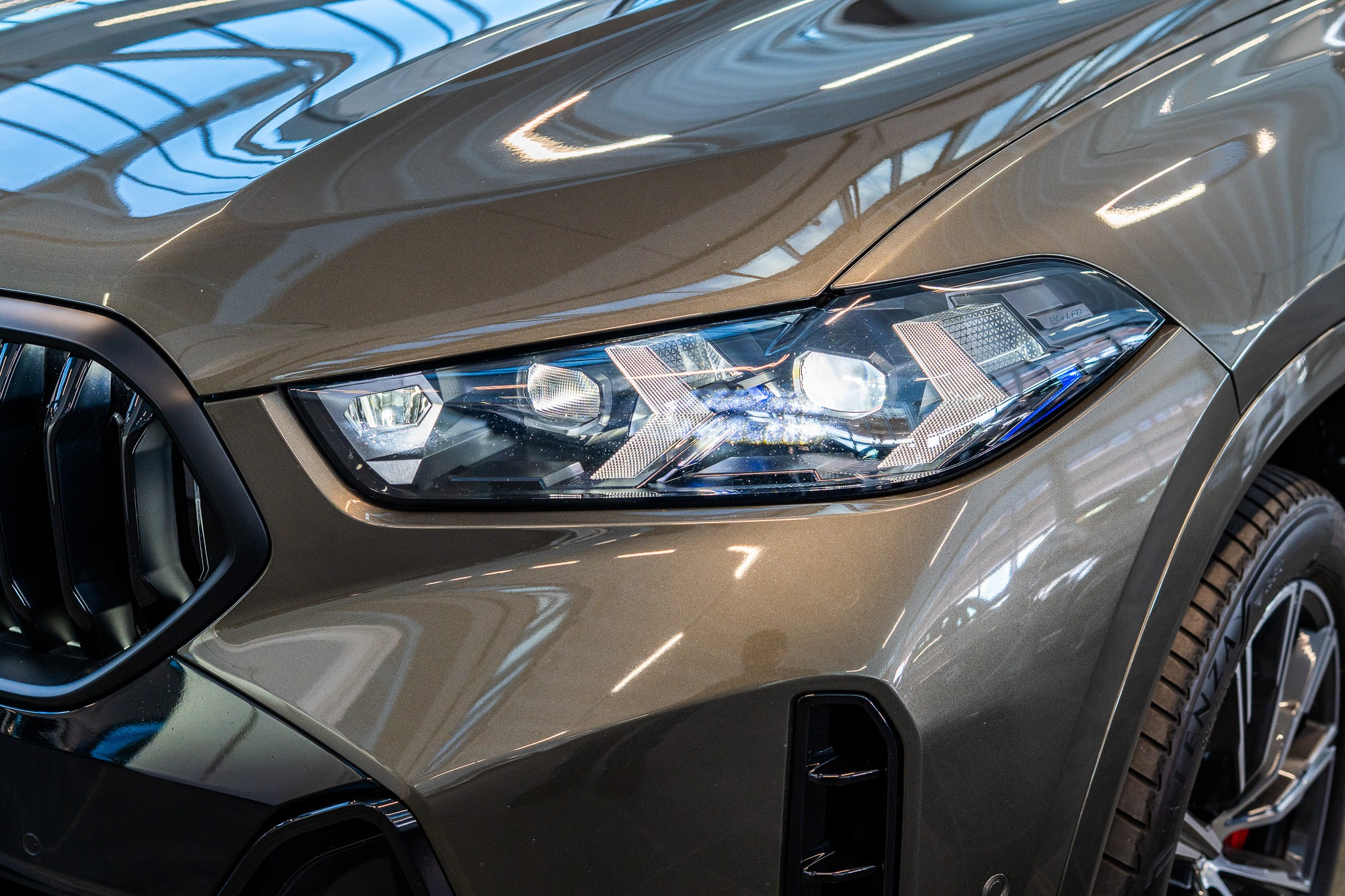 listing desktop thumbnail image 8