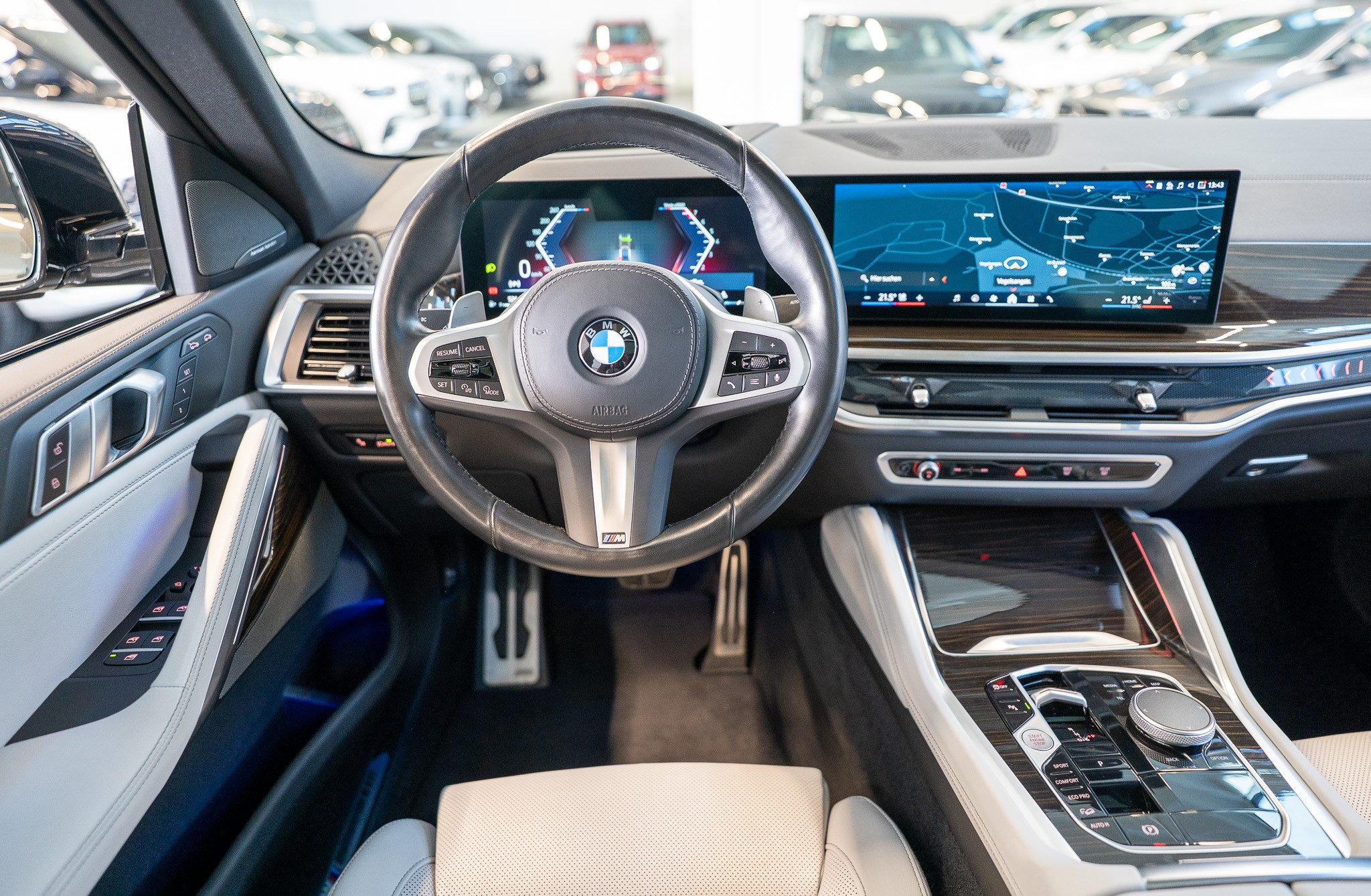 listing desktop thumbnail image 23