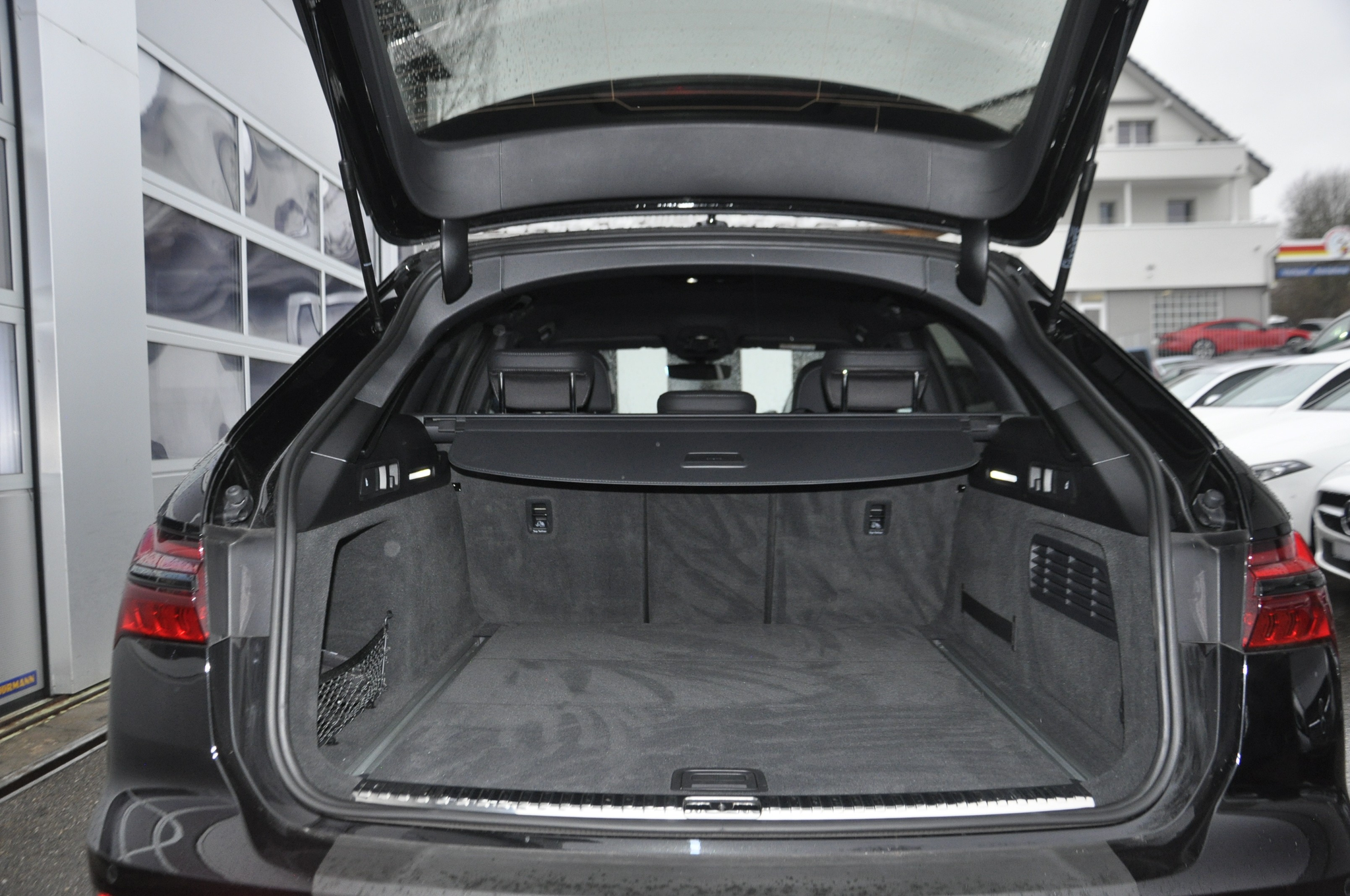 listing desktop thumbnail image 13