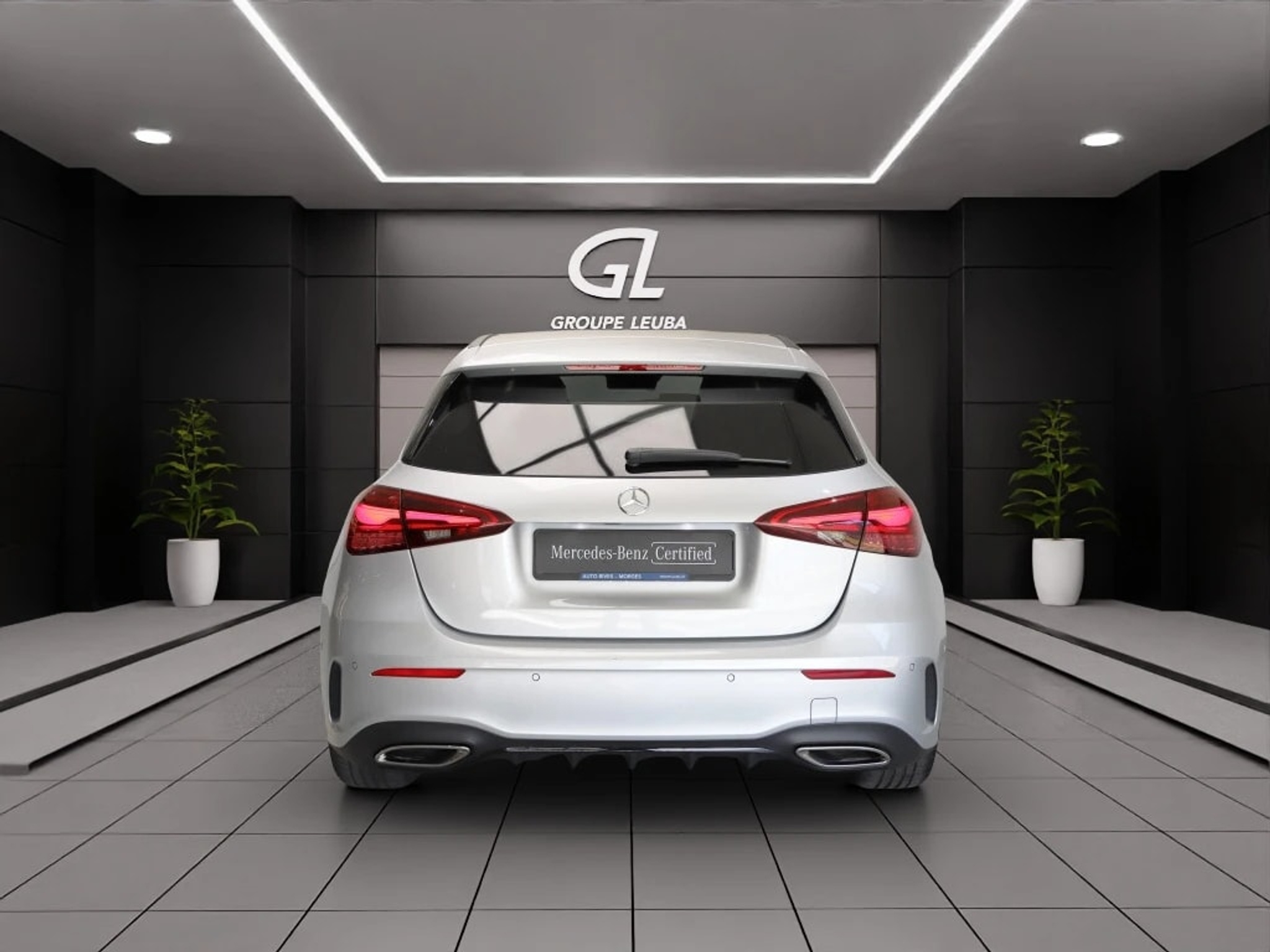 listing desktop thumbnail image 2