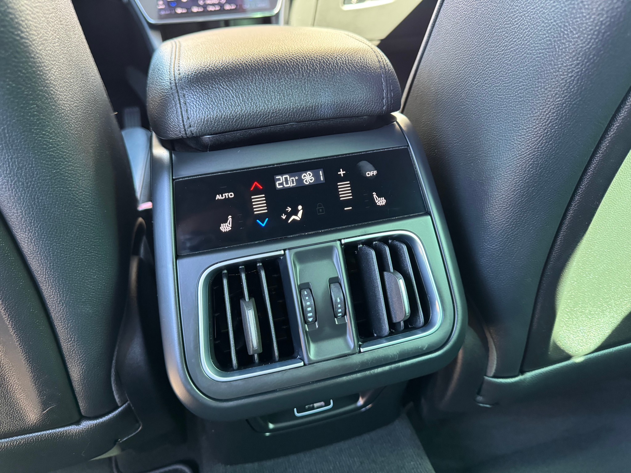 listing desktop thumbnail image 20