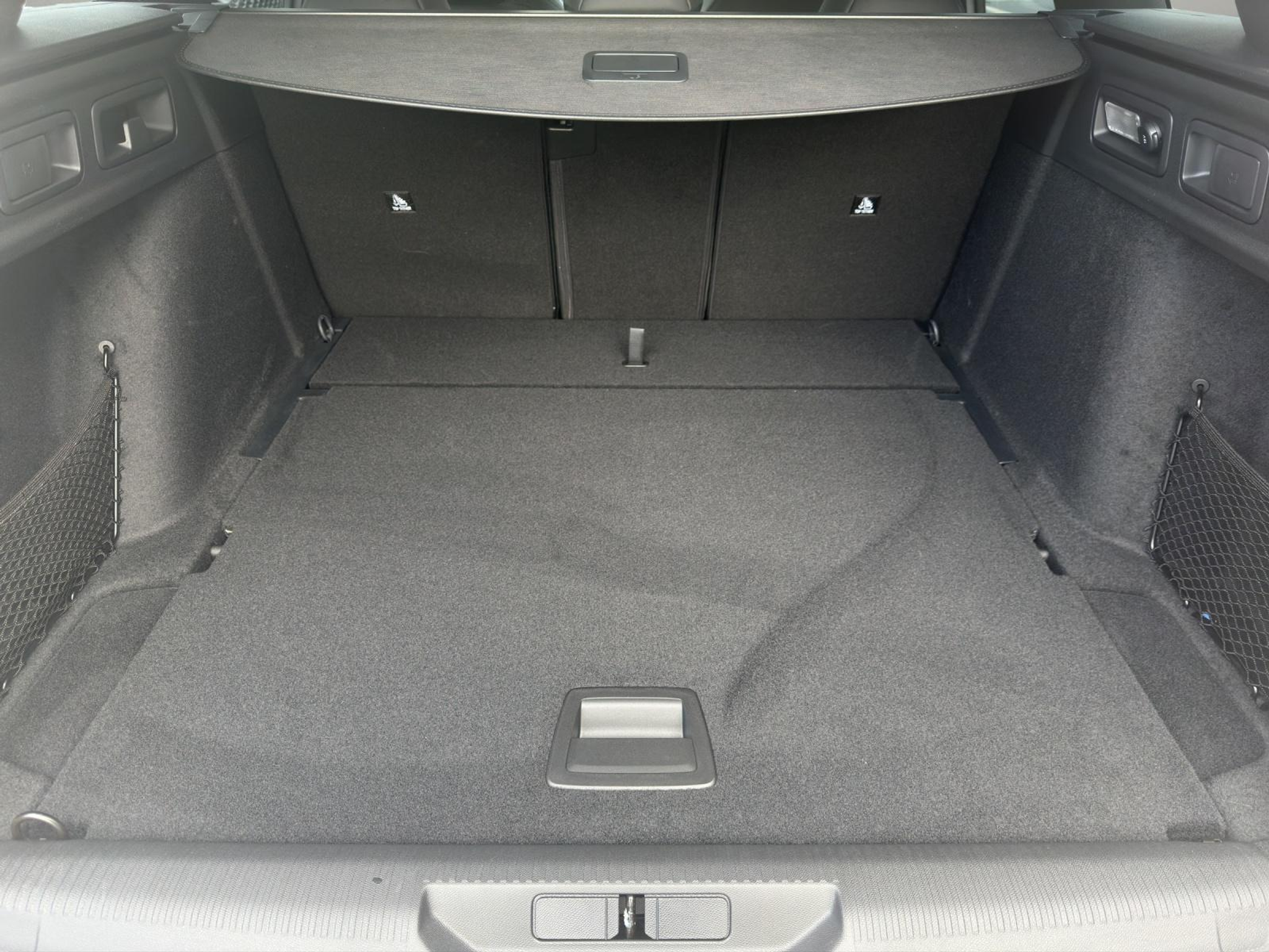 listing desktop thumbnail image 14