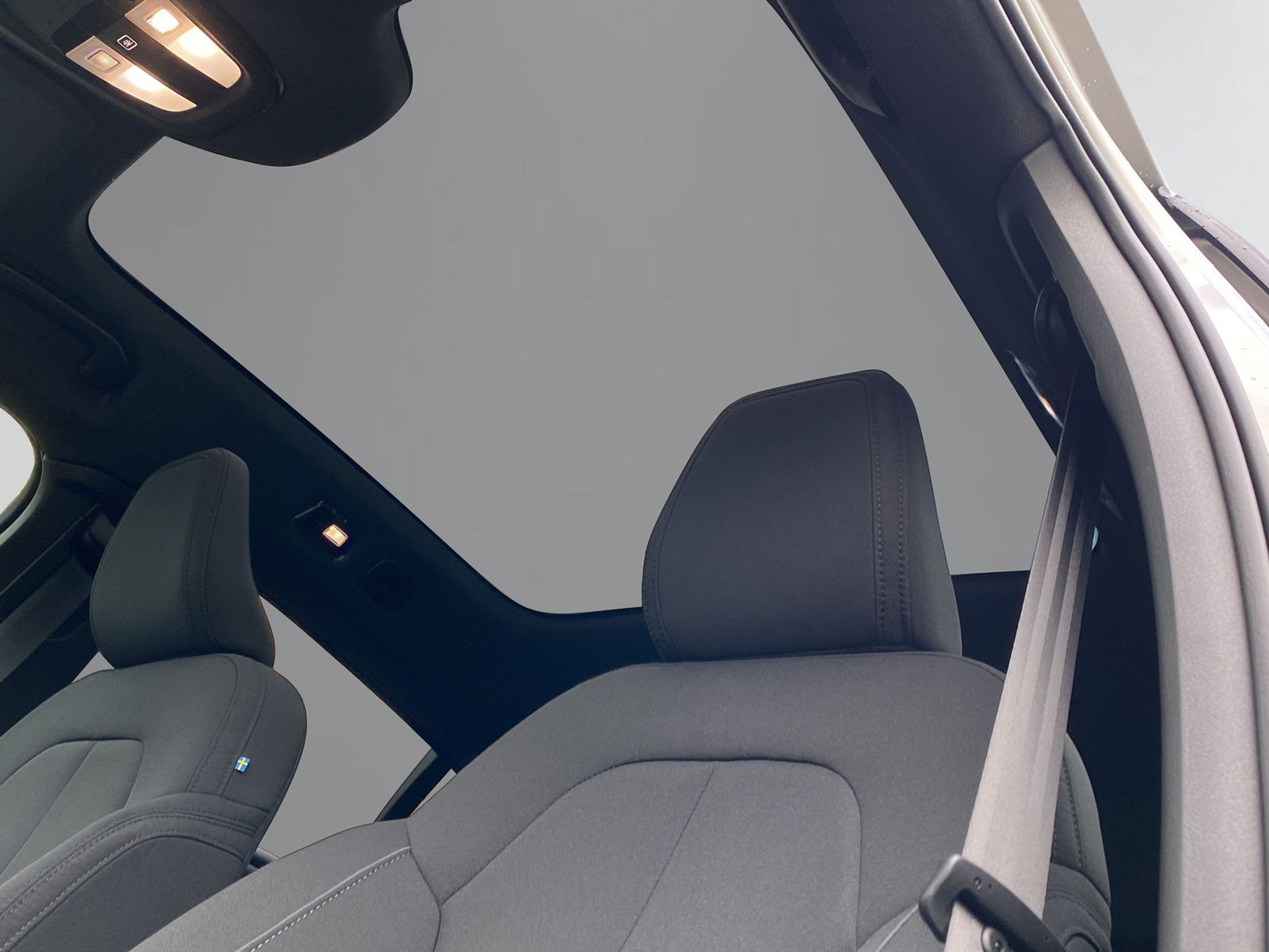 listing desktop thumbnail image 15