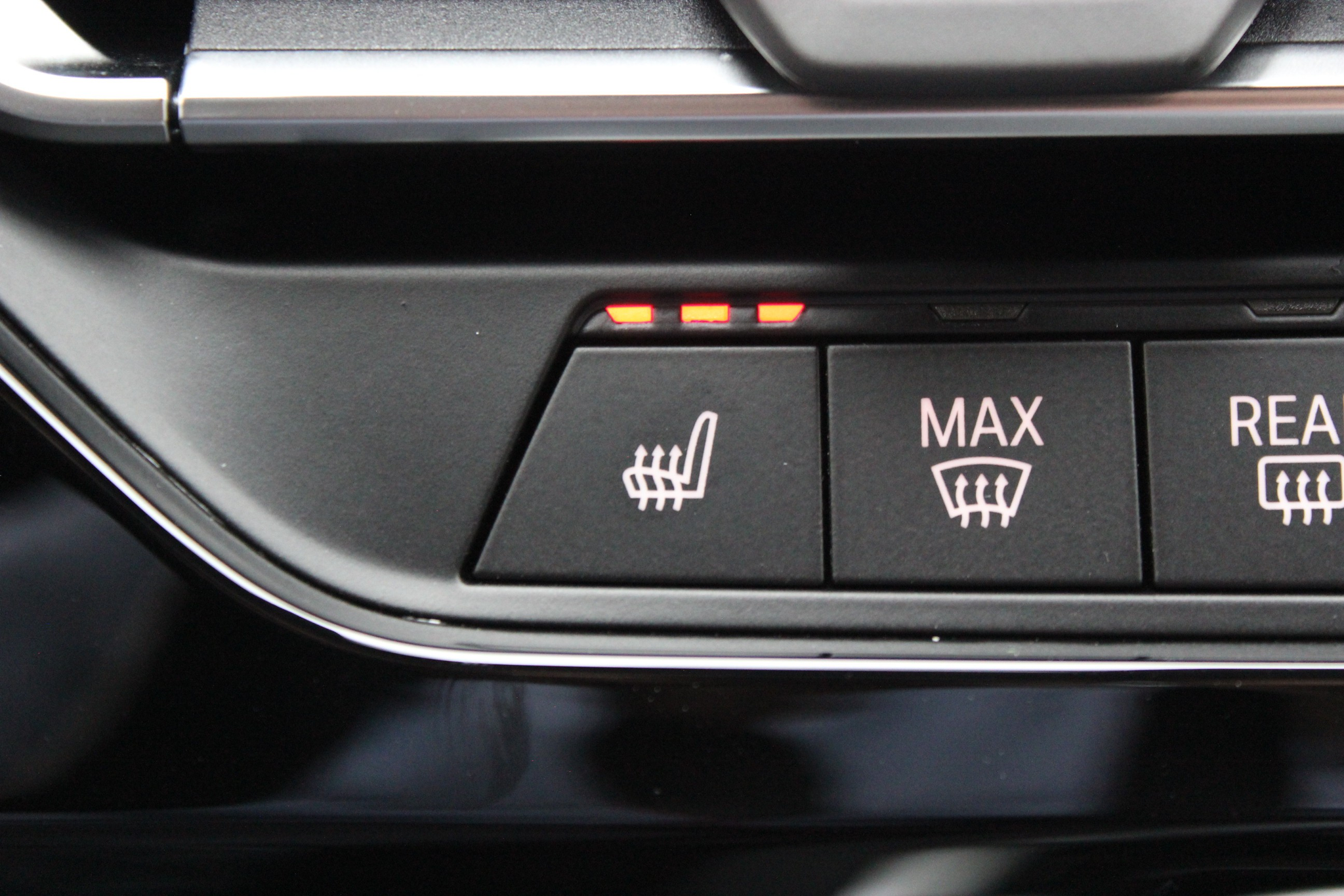 listing desktop thumbnail image 18