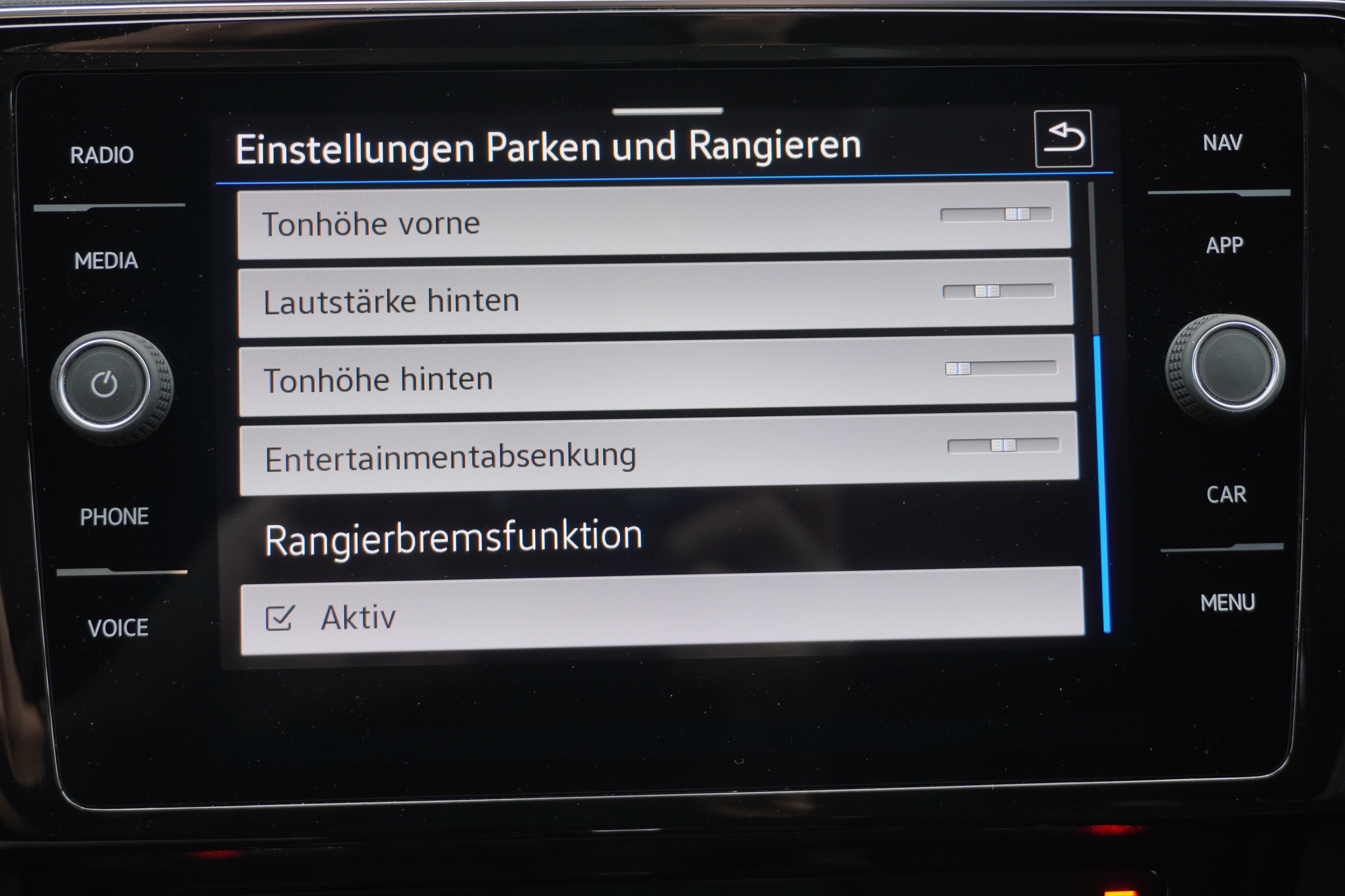 listing desktop thumbnail image 20