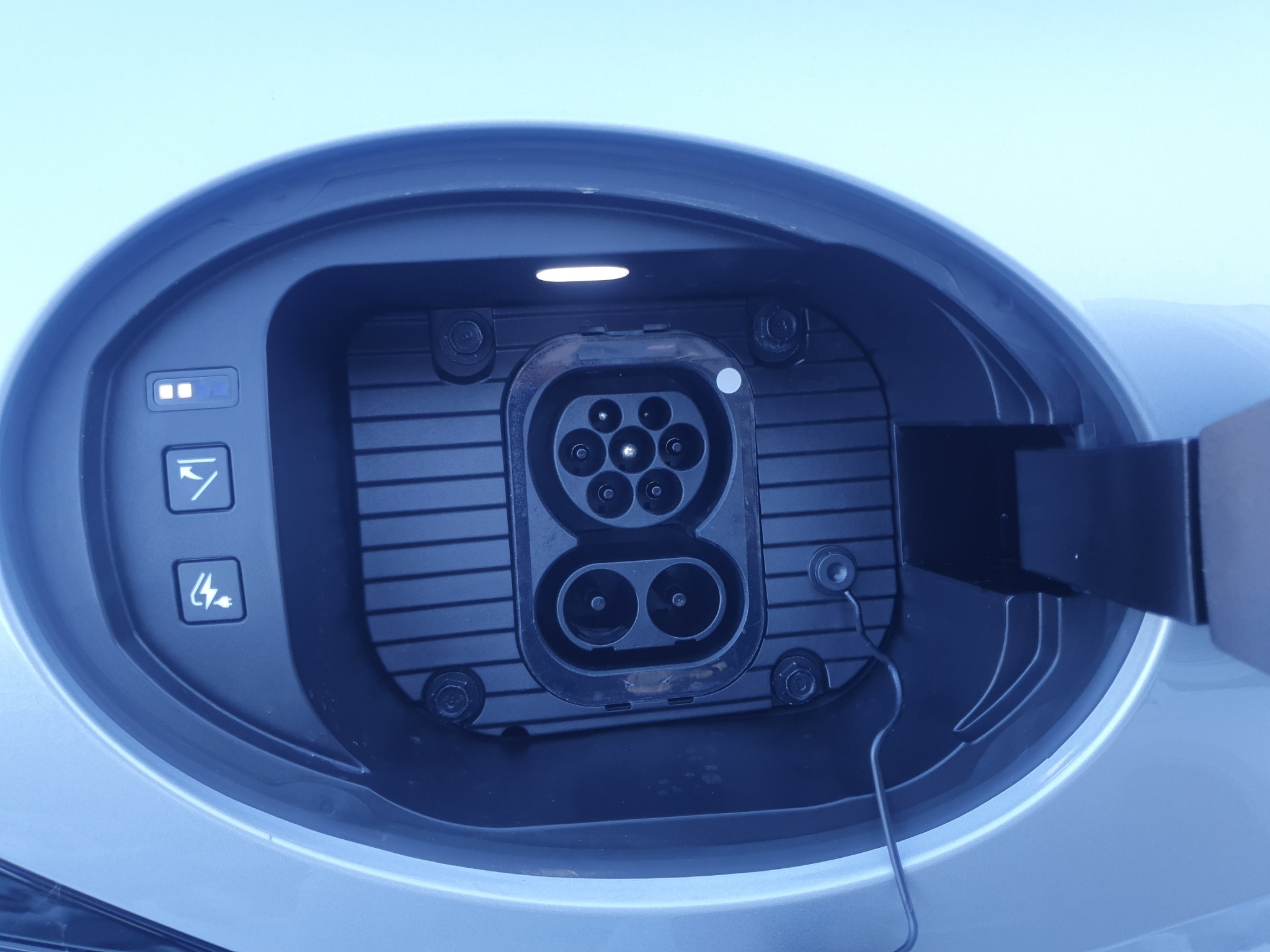 listing desktop thumbnail image 14