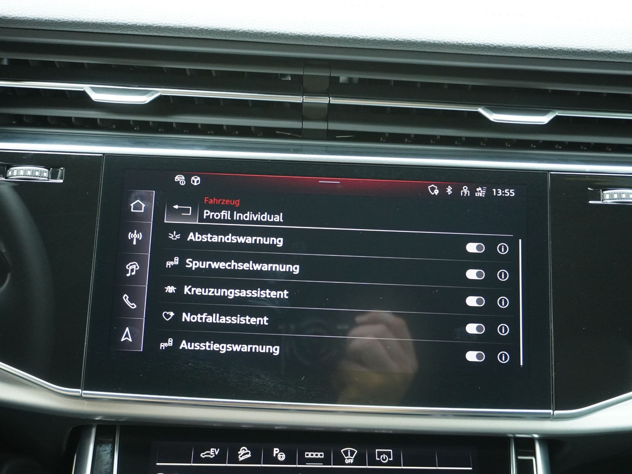 listing desktop thumbnail image 22