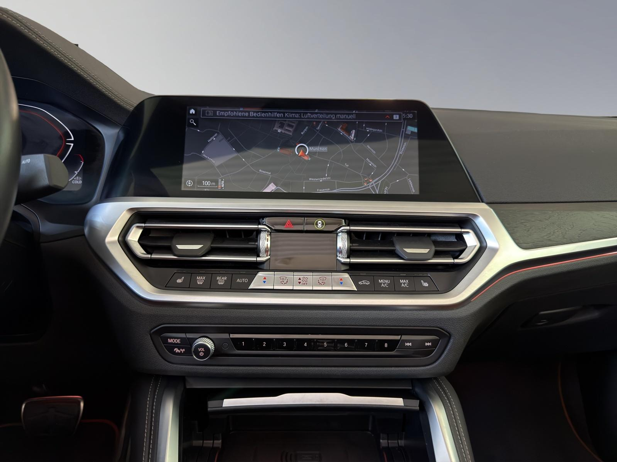 listing desktop thumbnail image 11